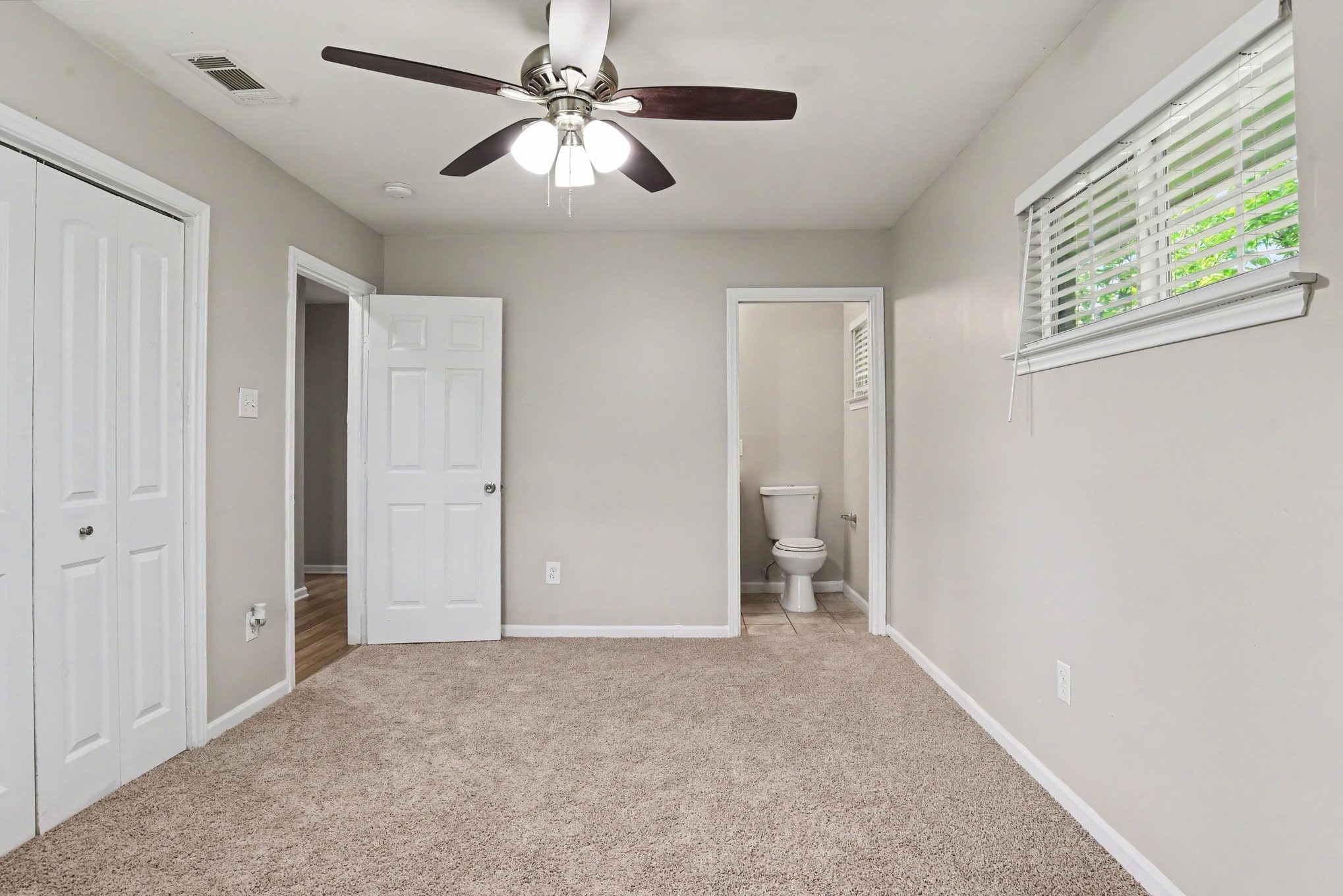 1125 Waweenoc Avenue Dallas TX 75216