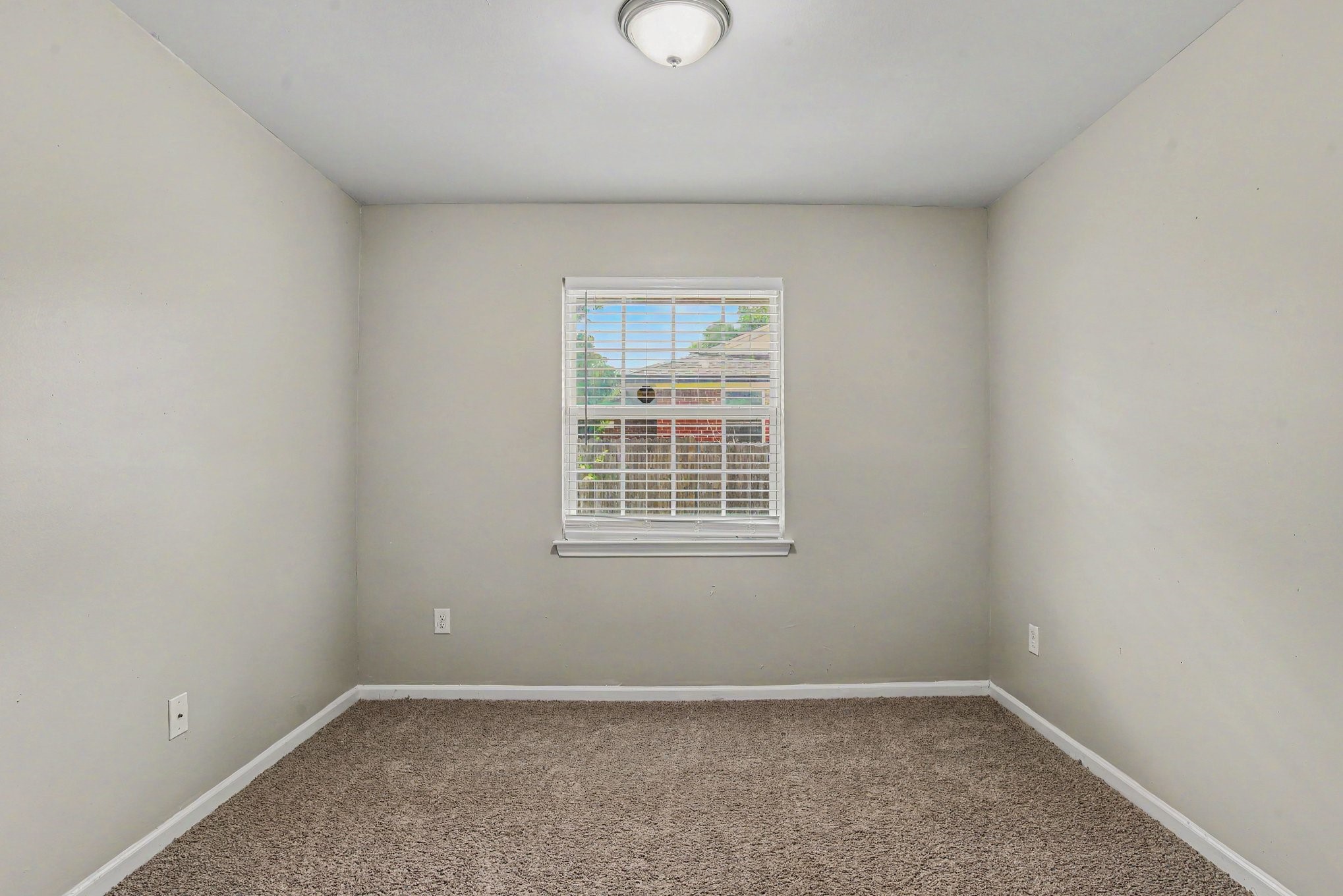 1125 Waweenoc Avenue Dallas TX 75216