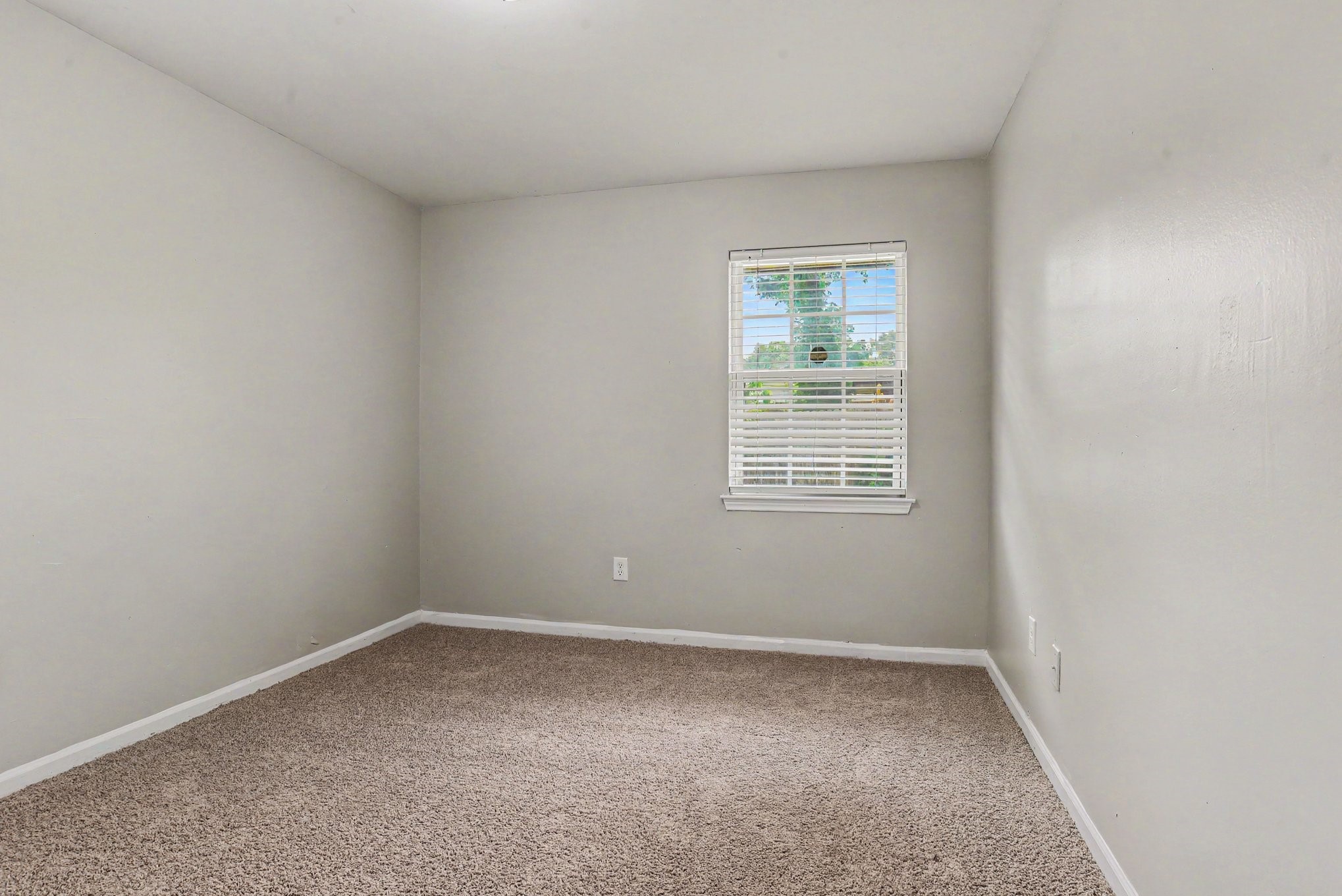 1125 Waweenoc Avenue Dallas TX 75216