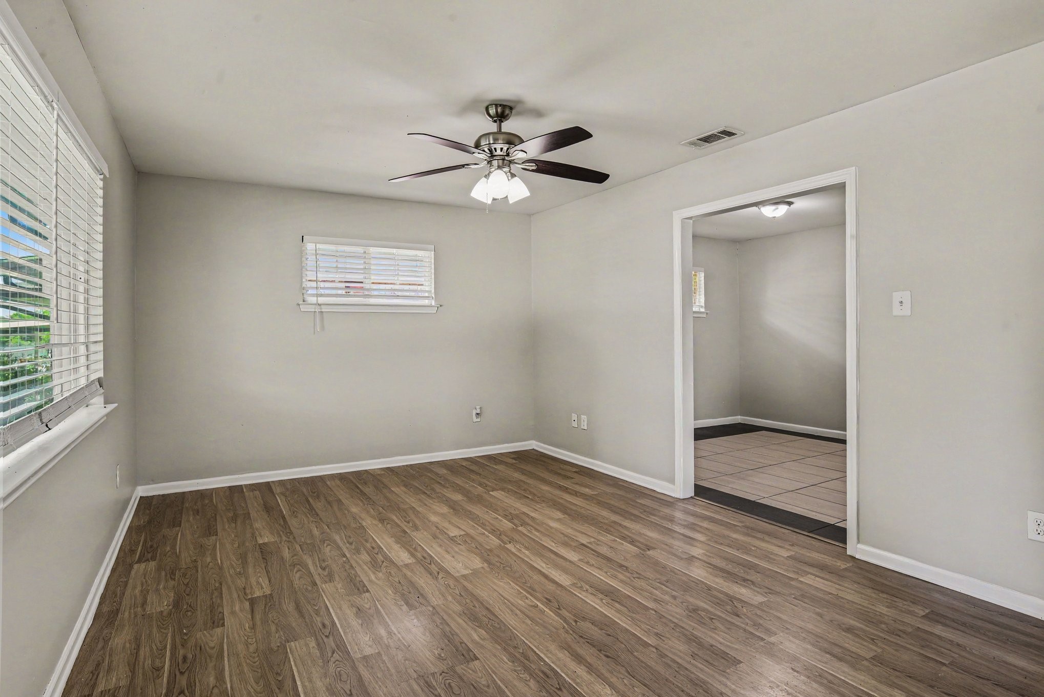 1125 Waweenoc Avenue Dallas TX 75216
