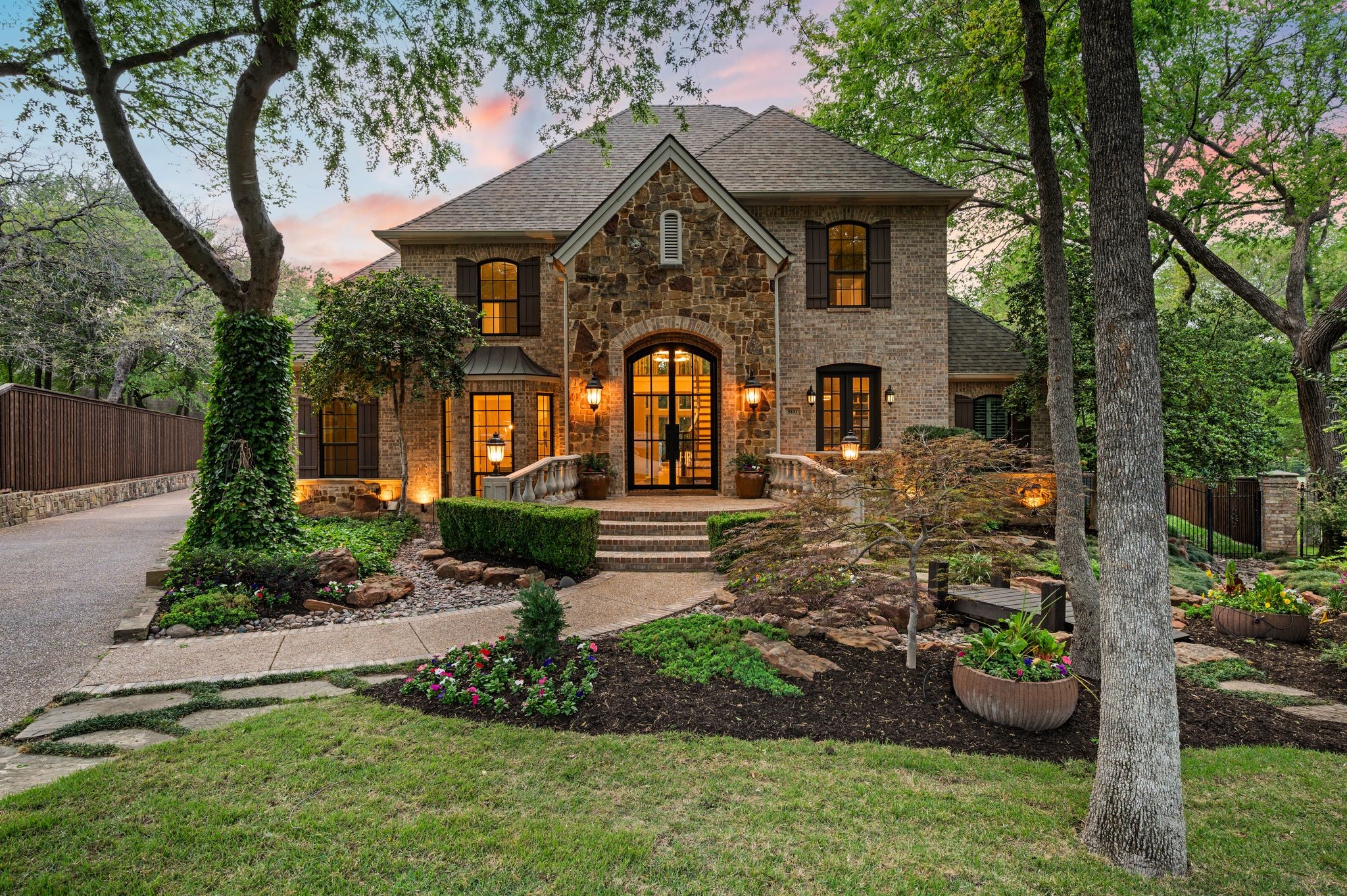 800 Huntington Court Southlake TX 76092