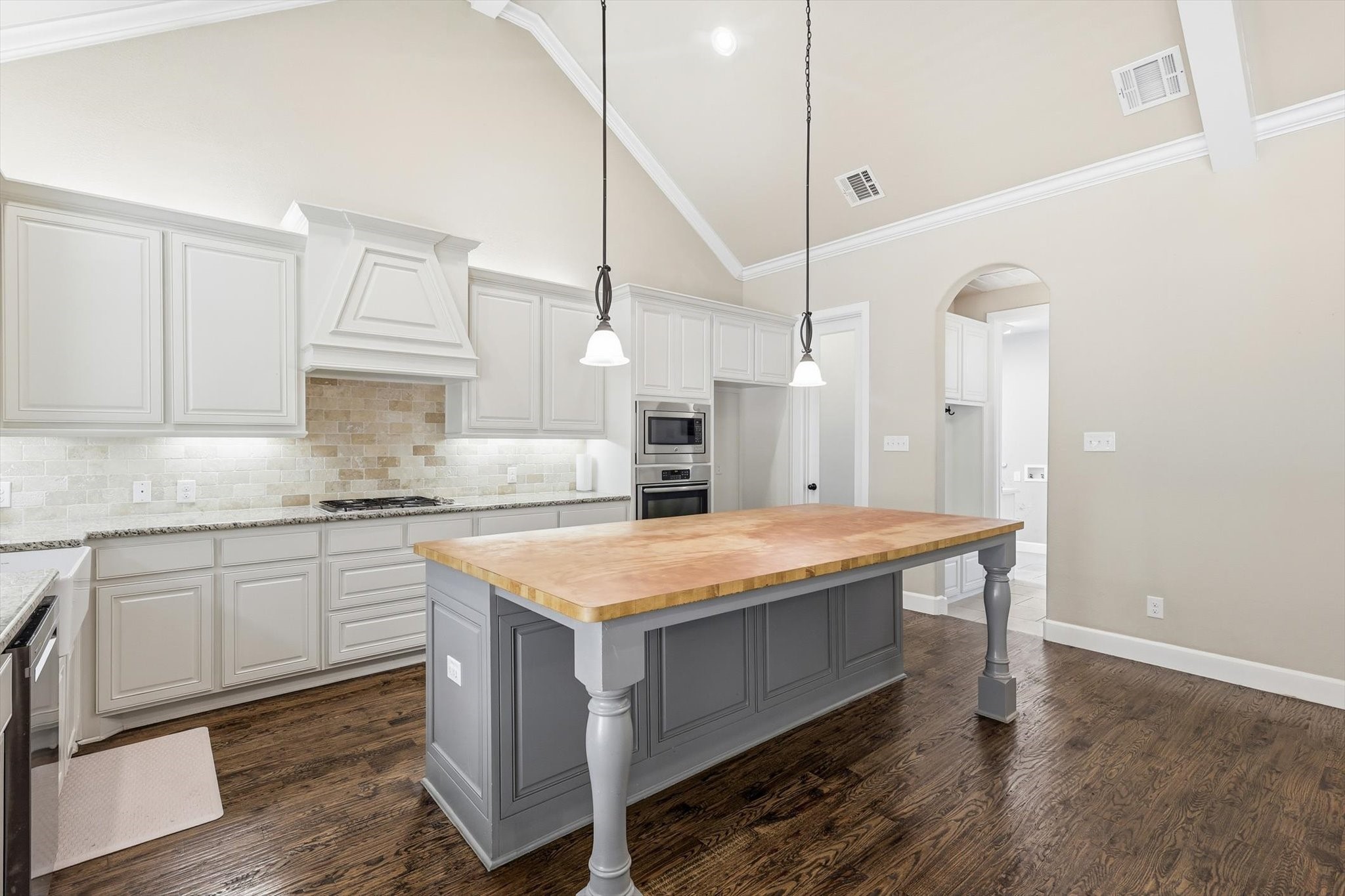 6901 Golf Green Drive Arlington TX 76001