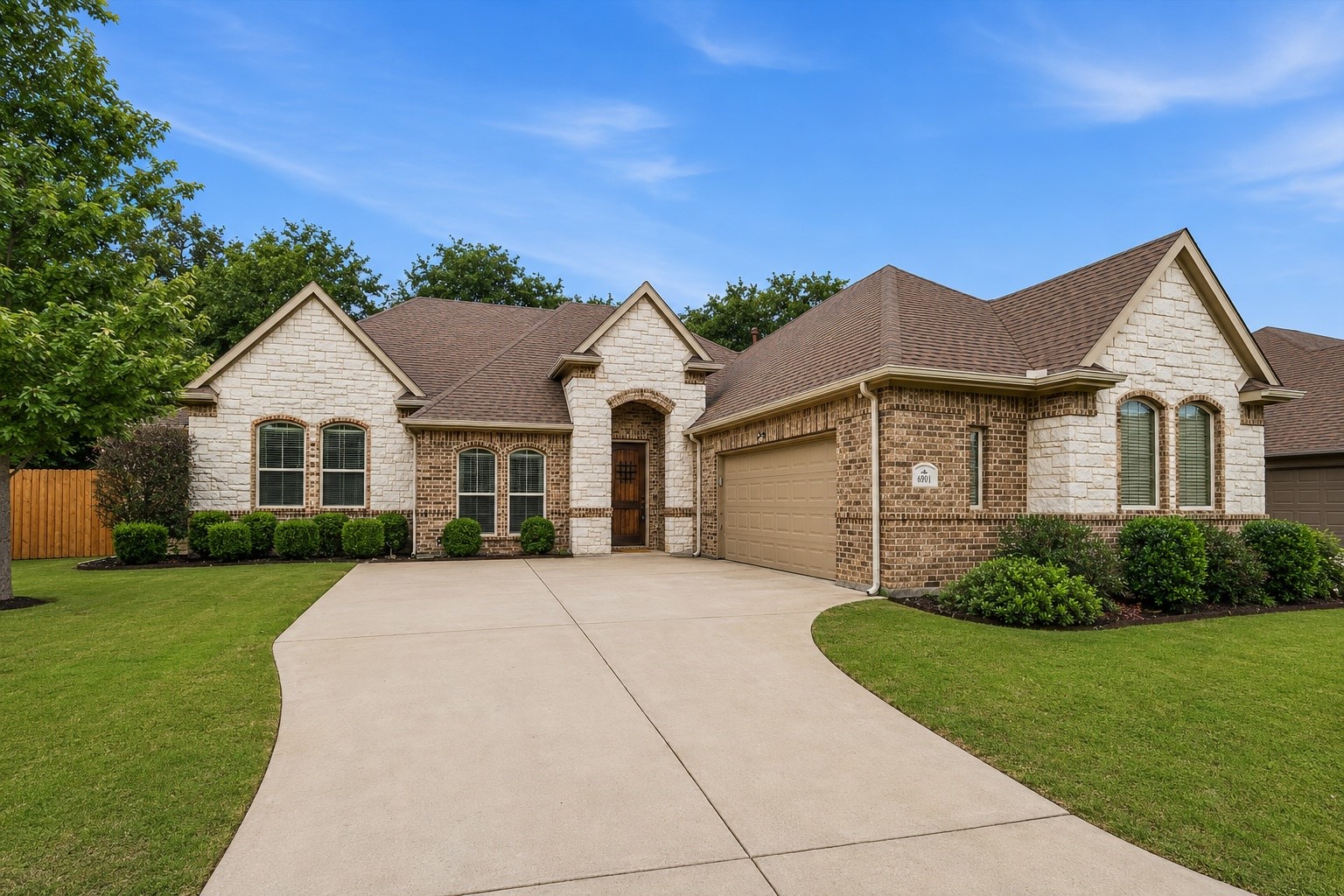 6901 Golf Green Drive Arlington TX 76001