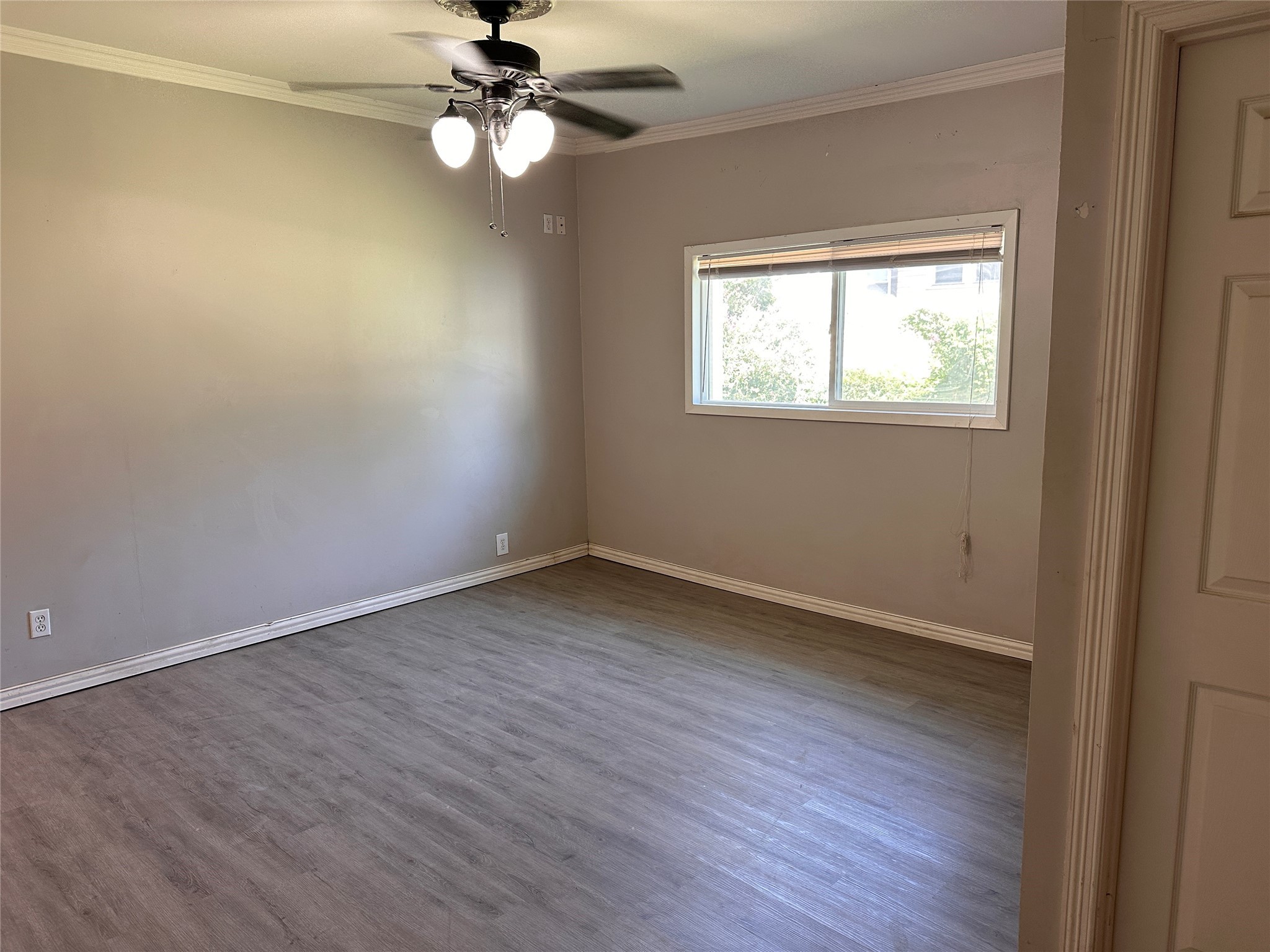 1210 W Bullock Street Denison TX 75020