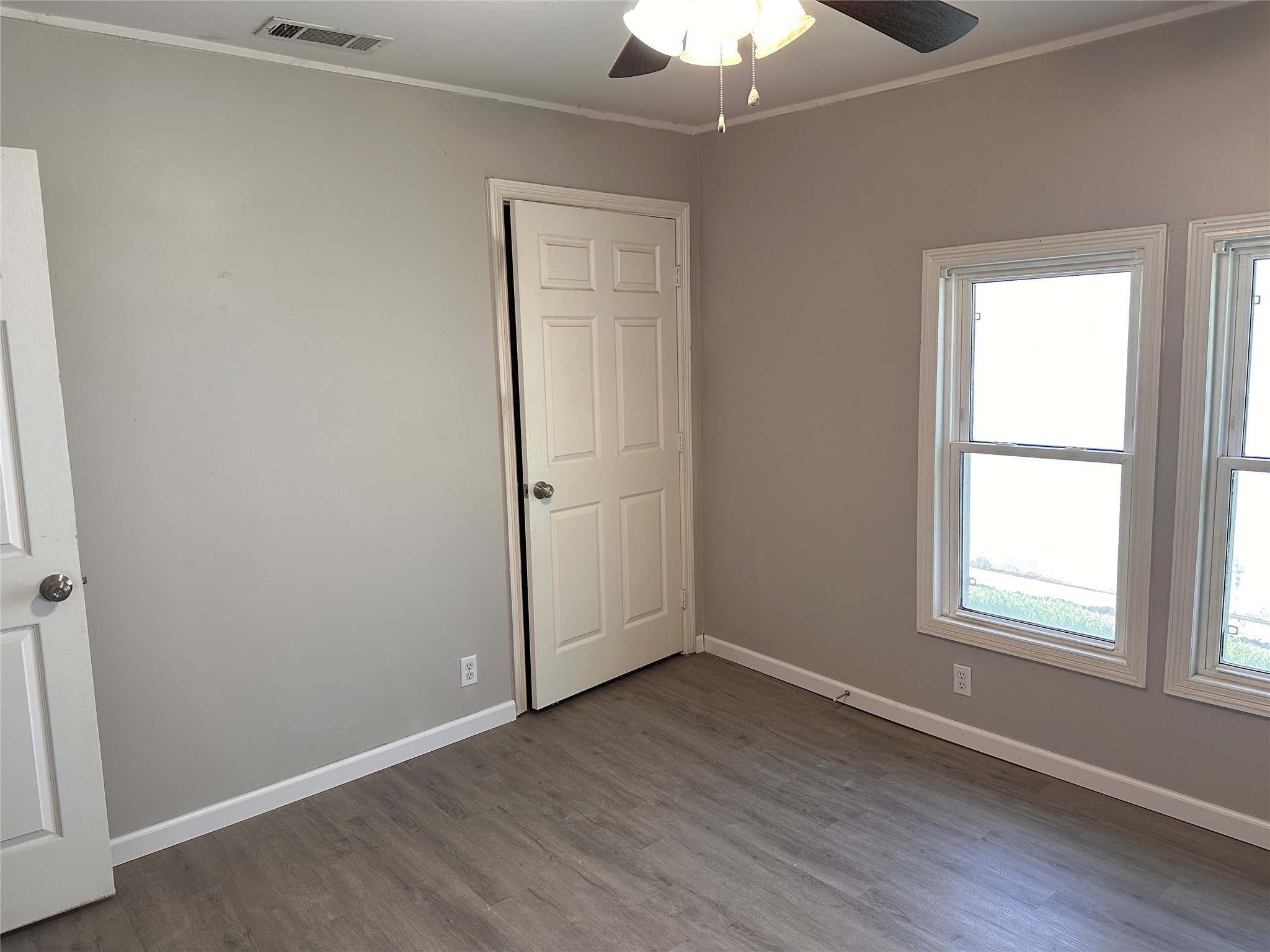 1210 W Bullock Street Denison TX 75020