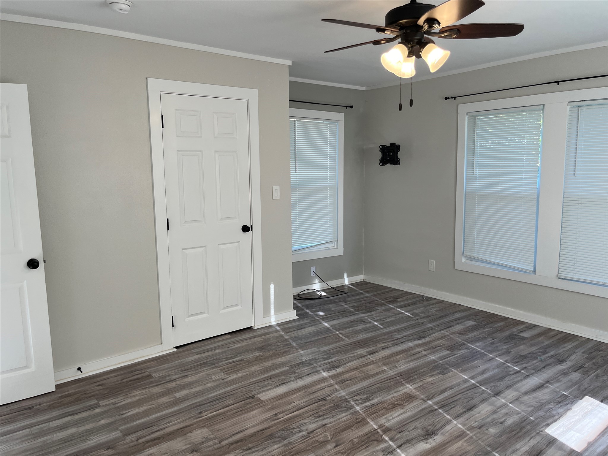 606 S Pecos Street Coleman TX 76834