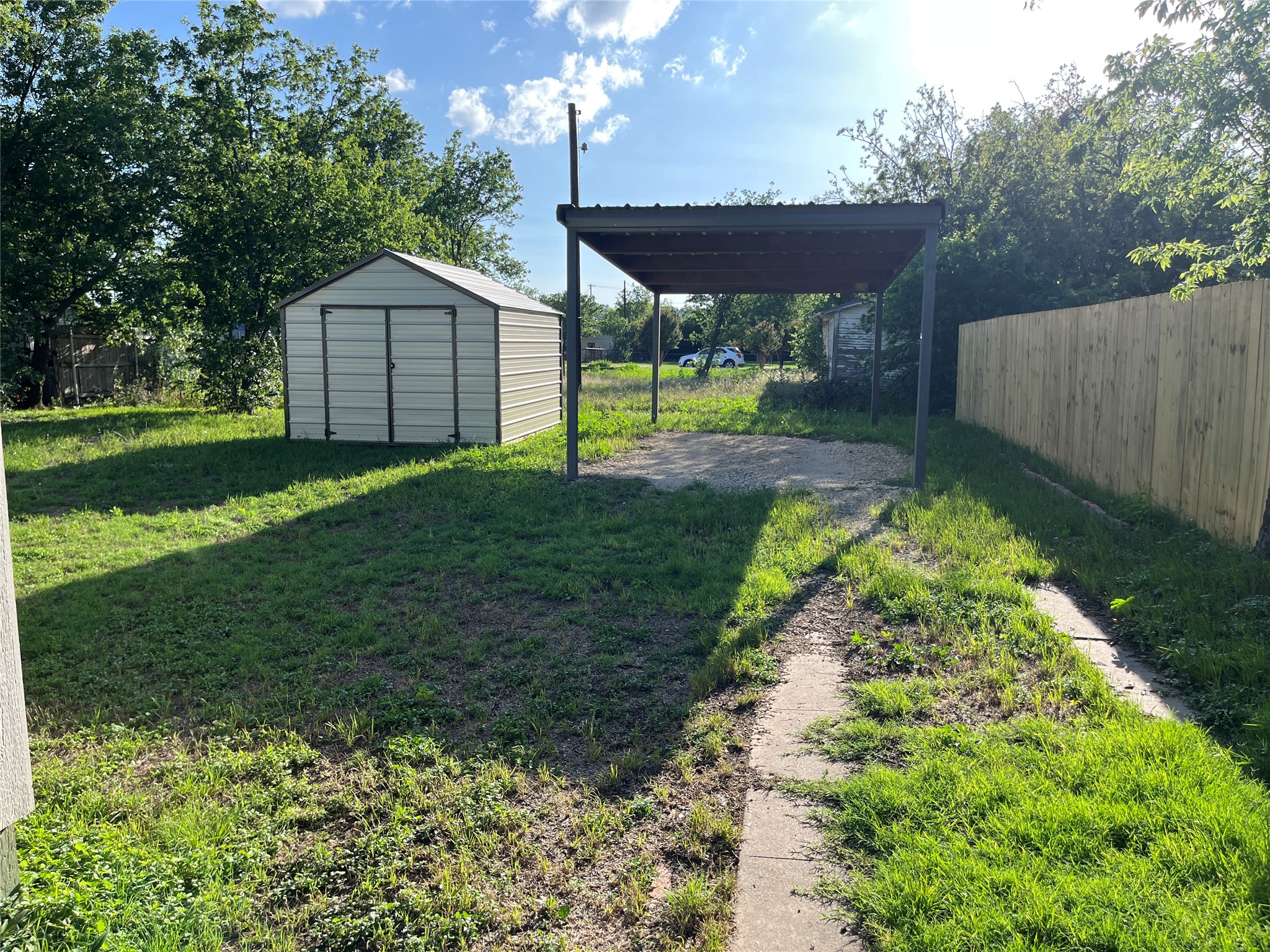 606 S Pecos Street Coleman TX 76834