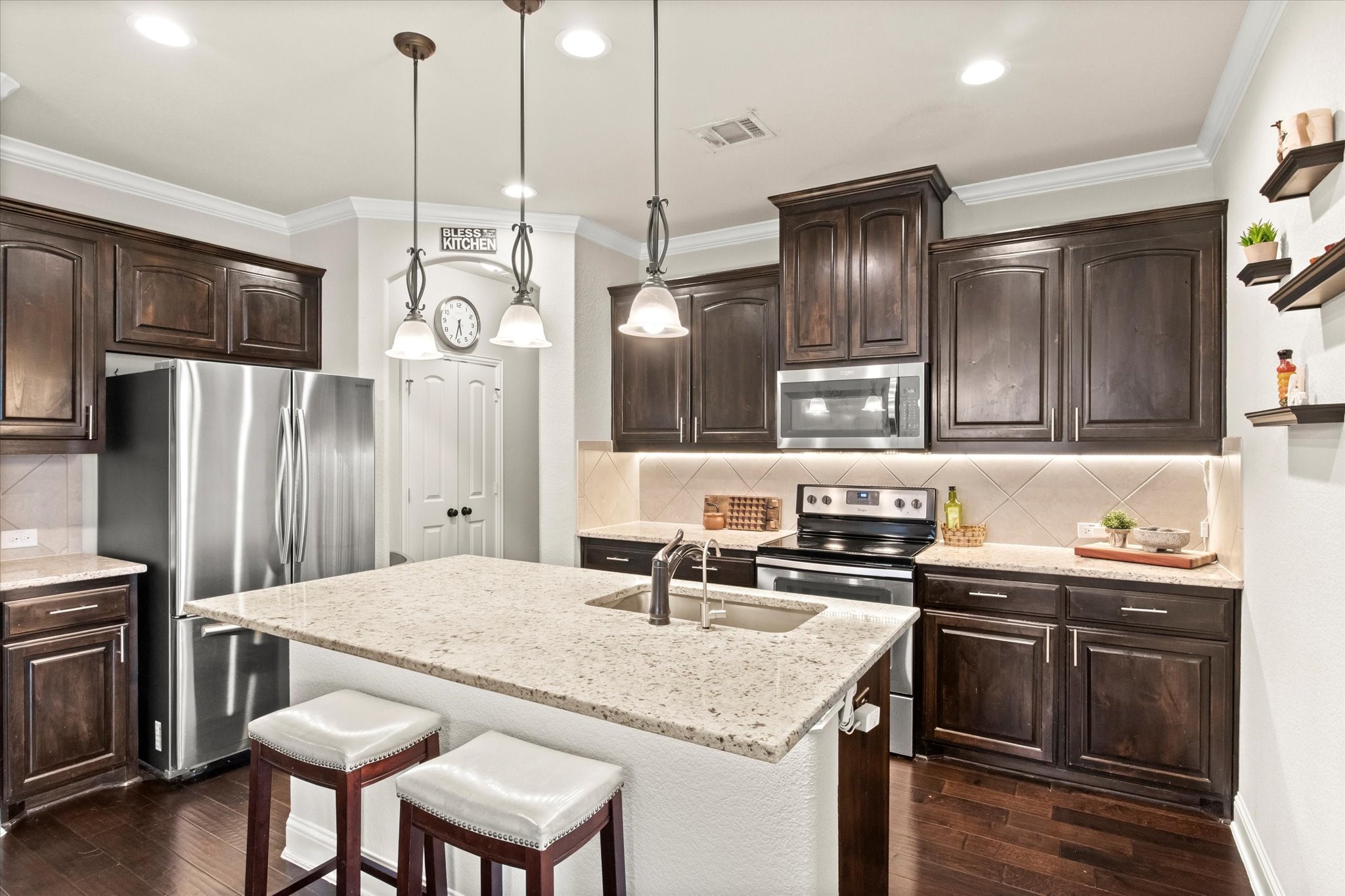 205 Carson Drive Waxahachie TX 75167