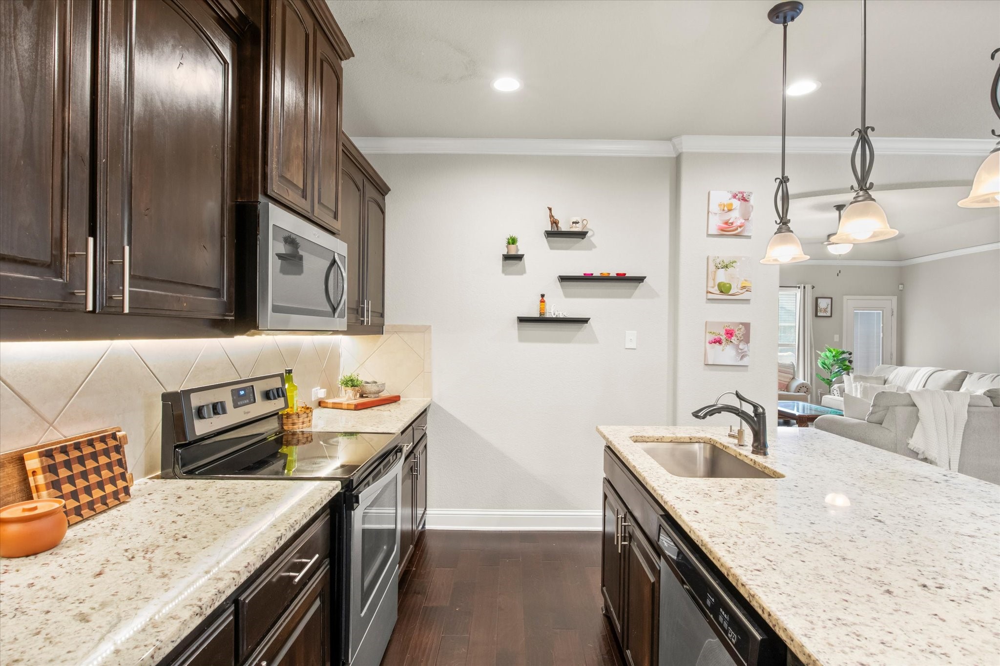 205 Carson Drive Waxahachie TX 75167