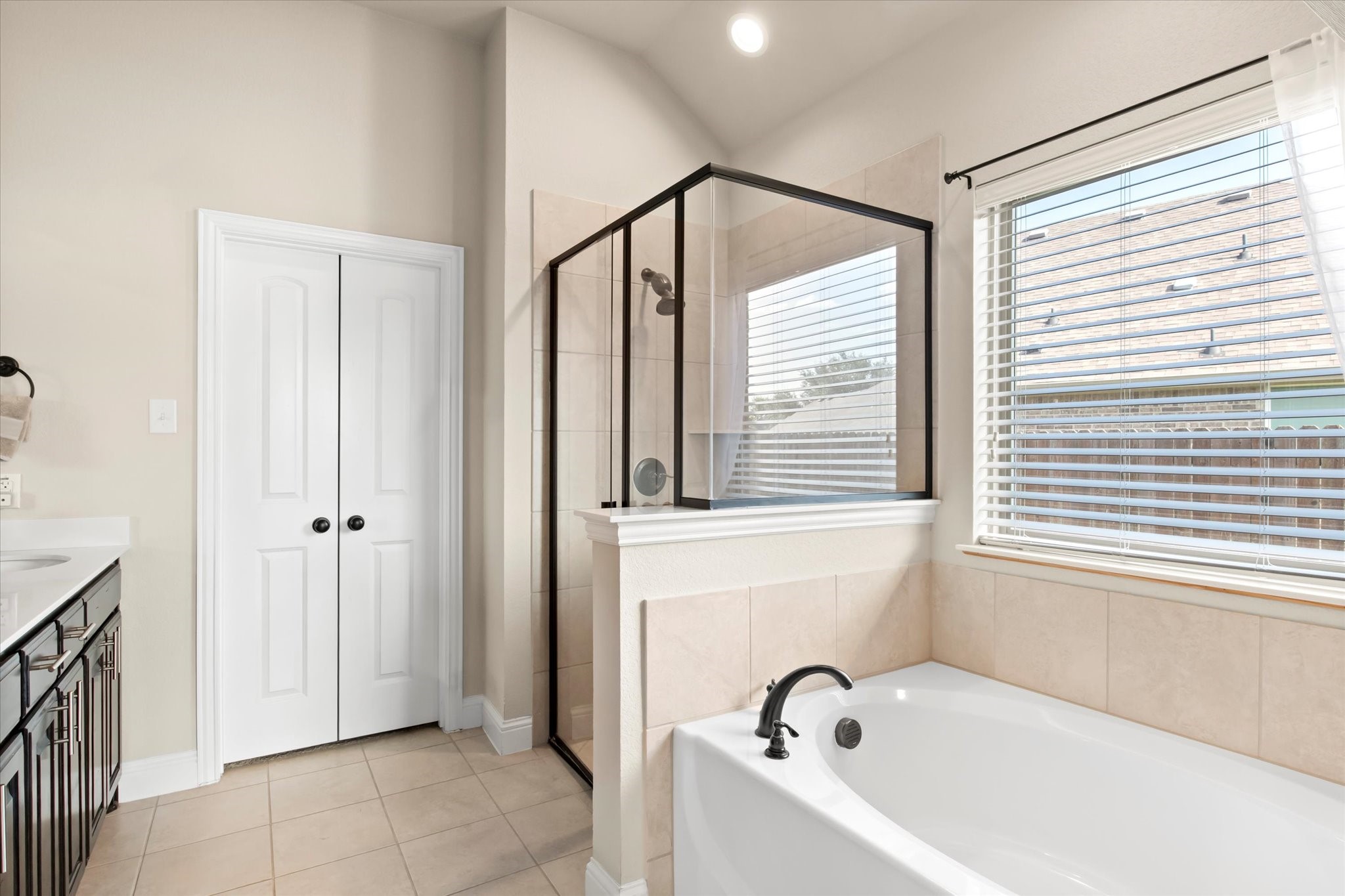 205 Carson Drive Waxahachie TX 75167