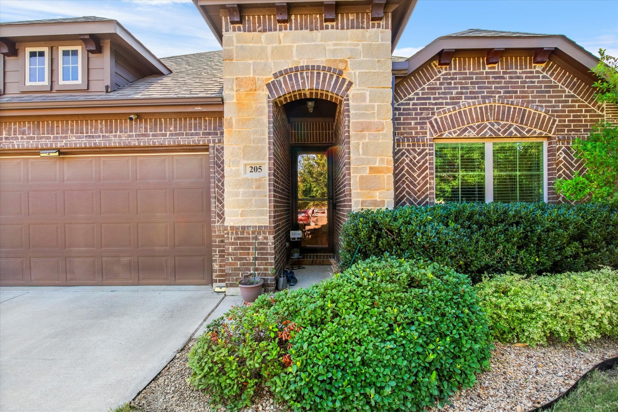 205 Carson Drive Waxahachie TX 75167