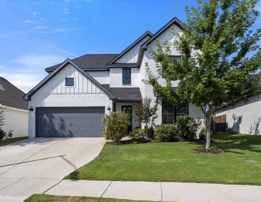 9829 Chaparral Pass Fort Worth TX 76126