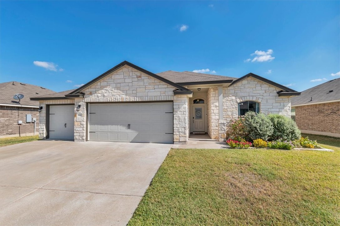 2820 Skinner Drive Lorena TX 76655