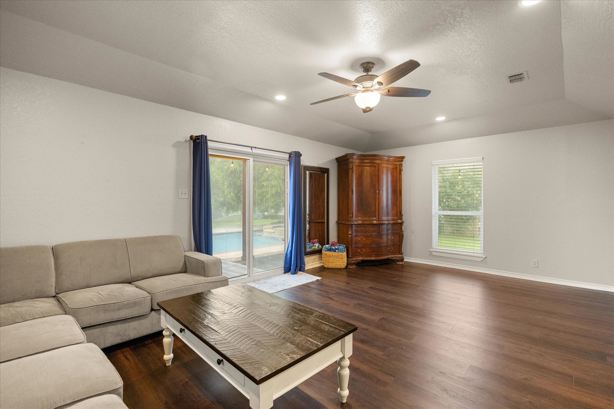 9404 Bellechase Road Granbury TX 76049