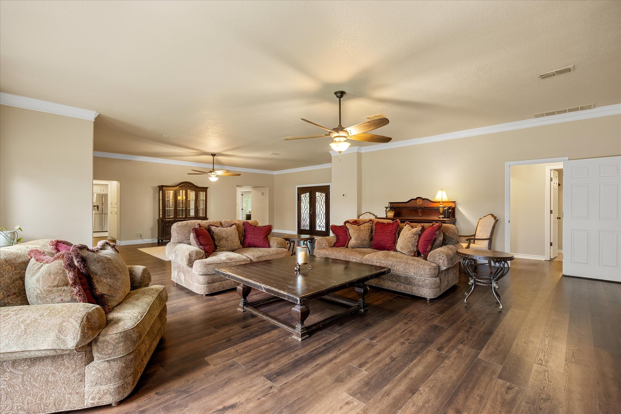 9404 Bellechase Road Granbury TX 76049