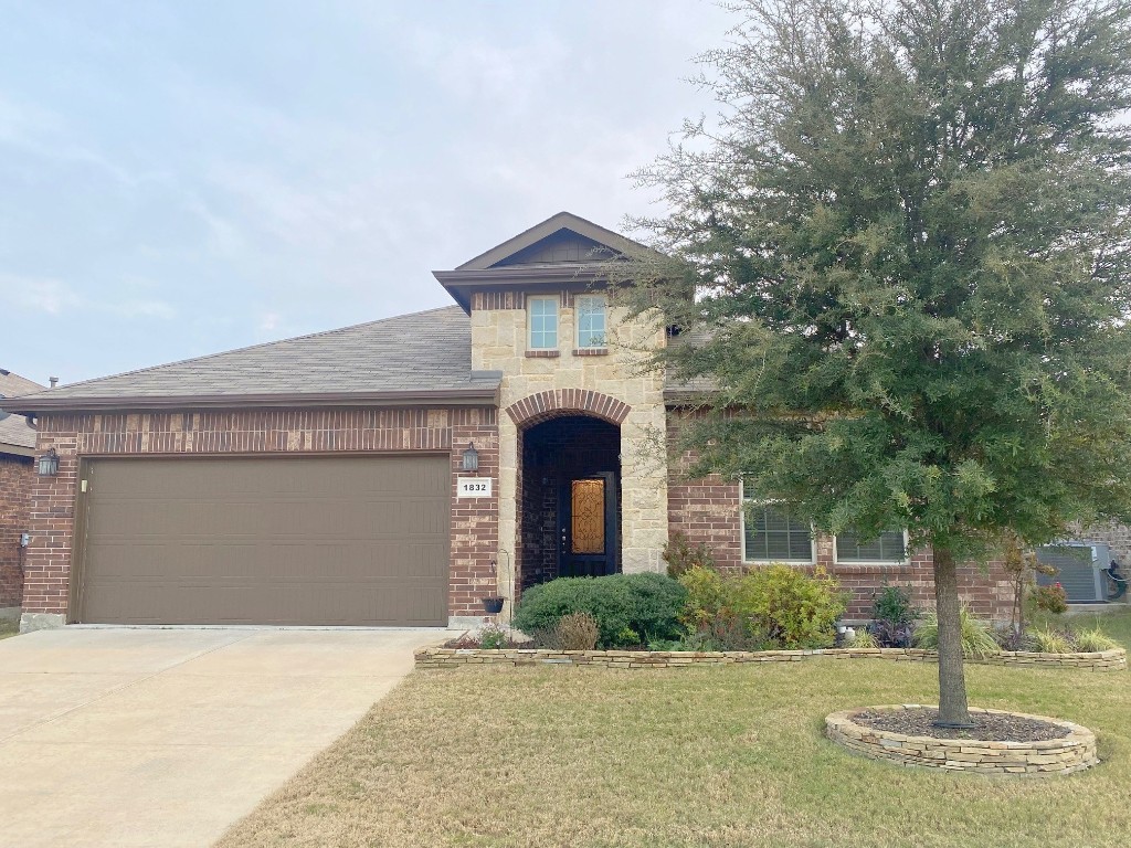 1832 Placitas Trail Fort Worth TX 76131