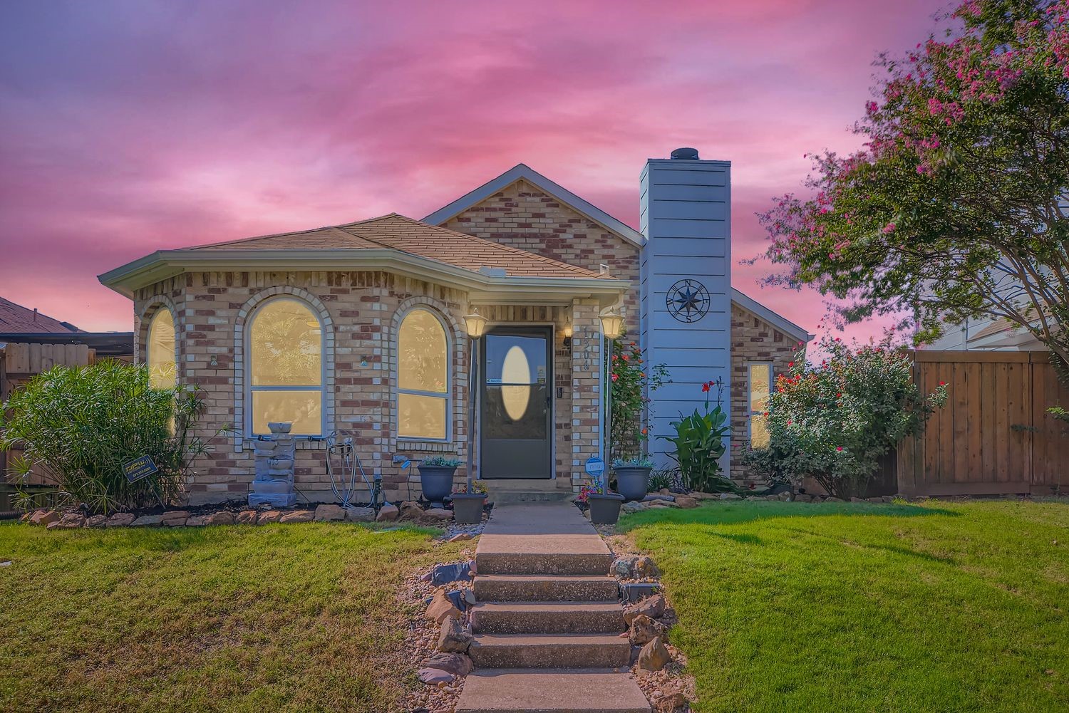 1306 Maplewood Drive Lewisville TX 75067