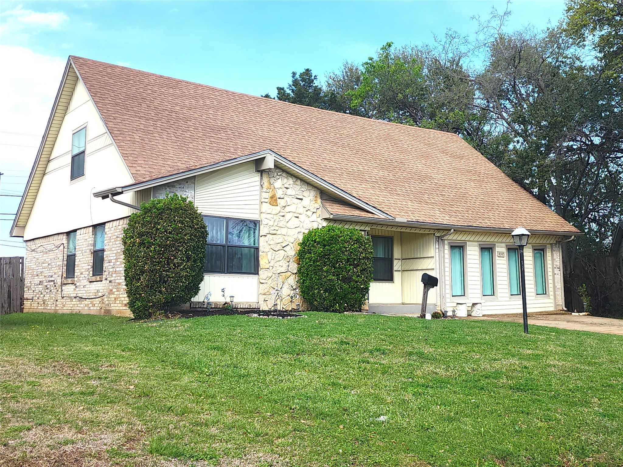 4145 Astoria Street Irving TX 75062