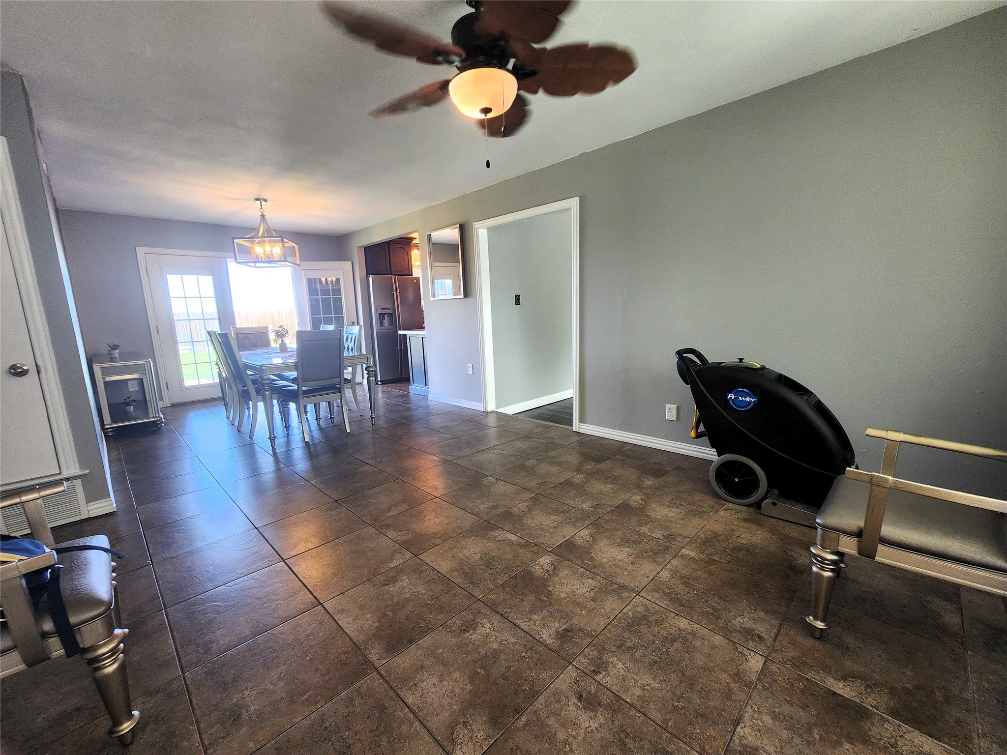 4145 Astoria Street Irving TX 75062