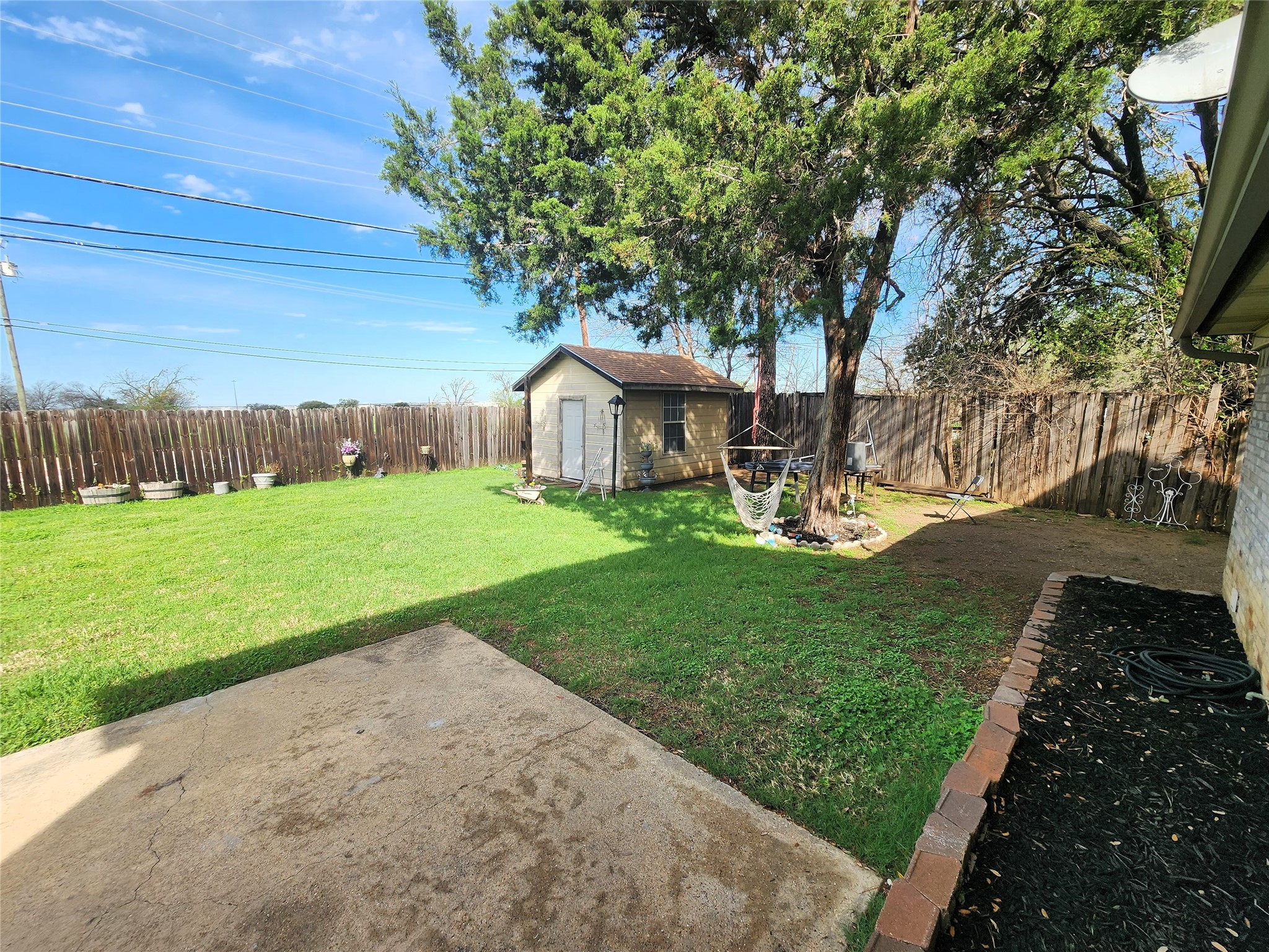 4145 Astoria Street Irving TX 75062