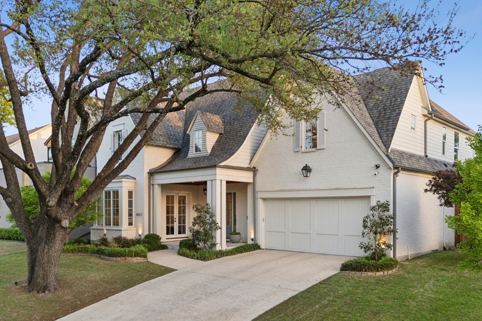 6622 Blue Valley Lane Dallas TX 75214