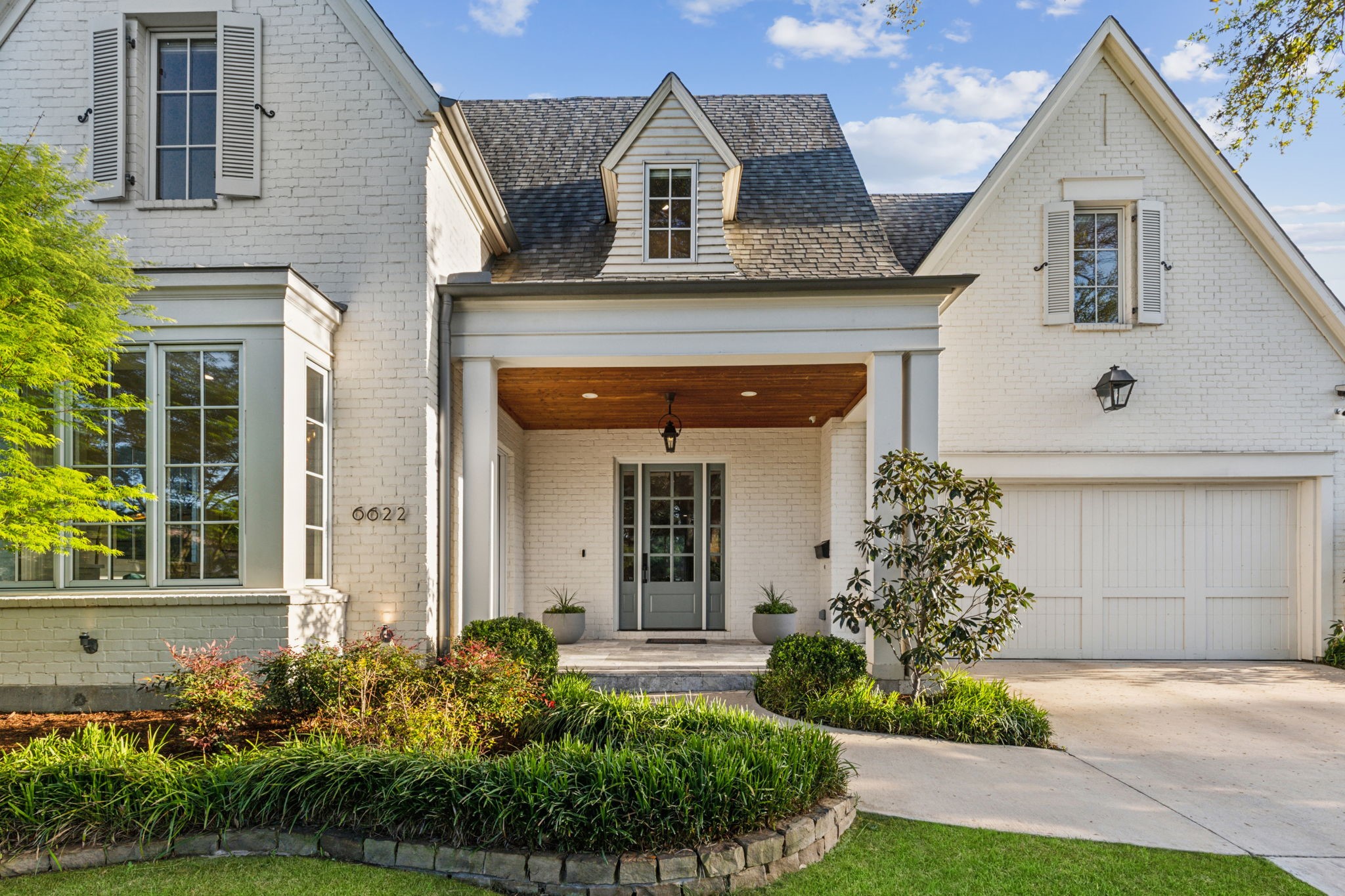 6622 Blue Valley Lane Dallas TX 75214