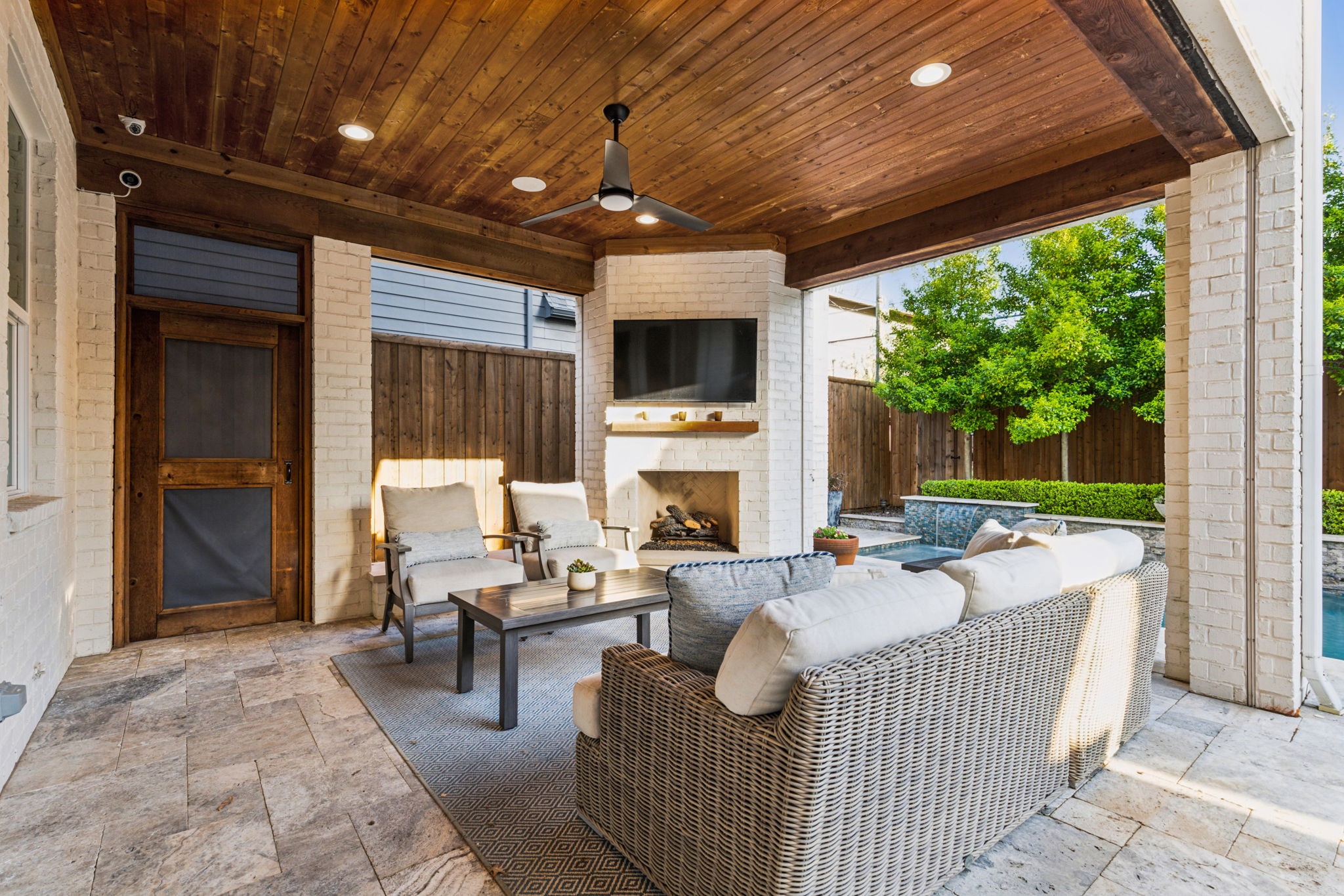 6622 Blue Valley Lane Dallas TX 75214