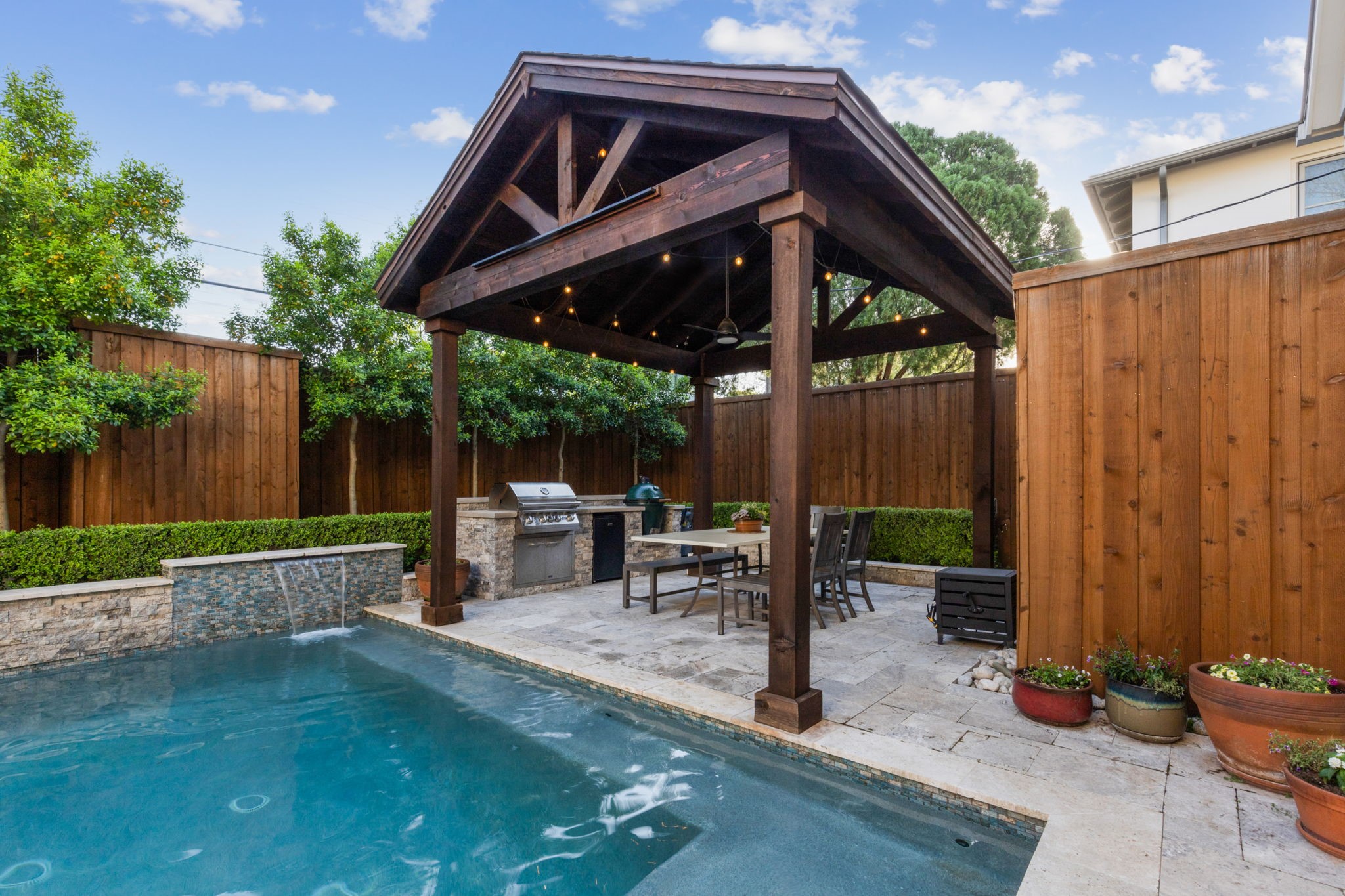 6622 Blue Valley Lane Dallas TX 75214
