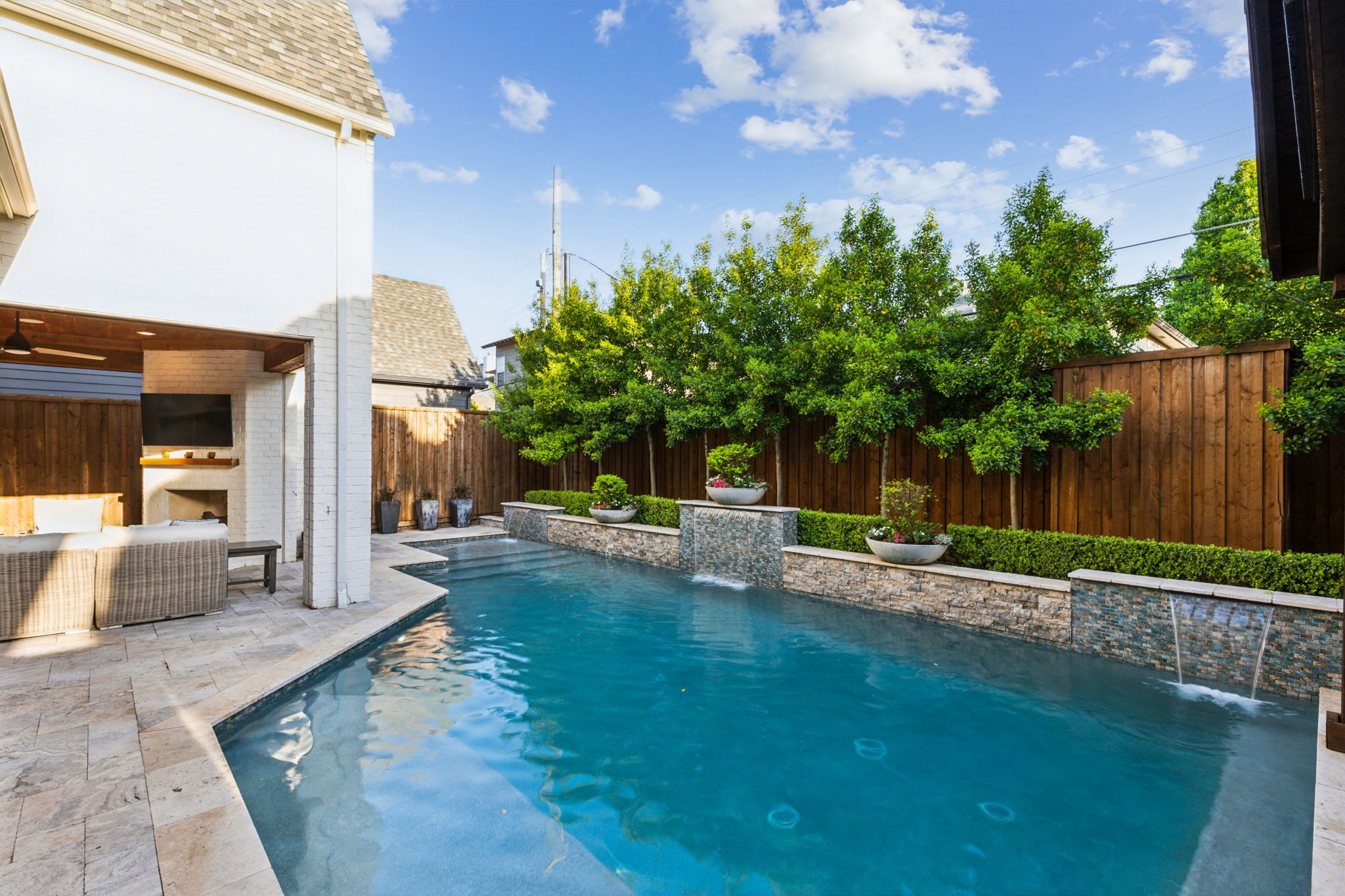 6622 Blue Valley Lane Dallas TX 75214