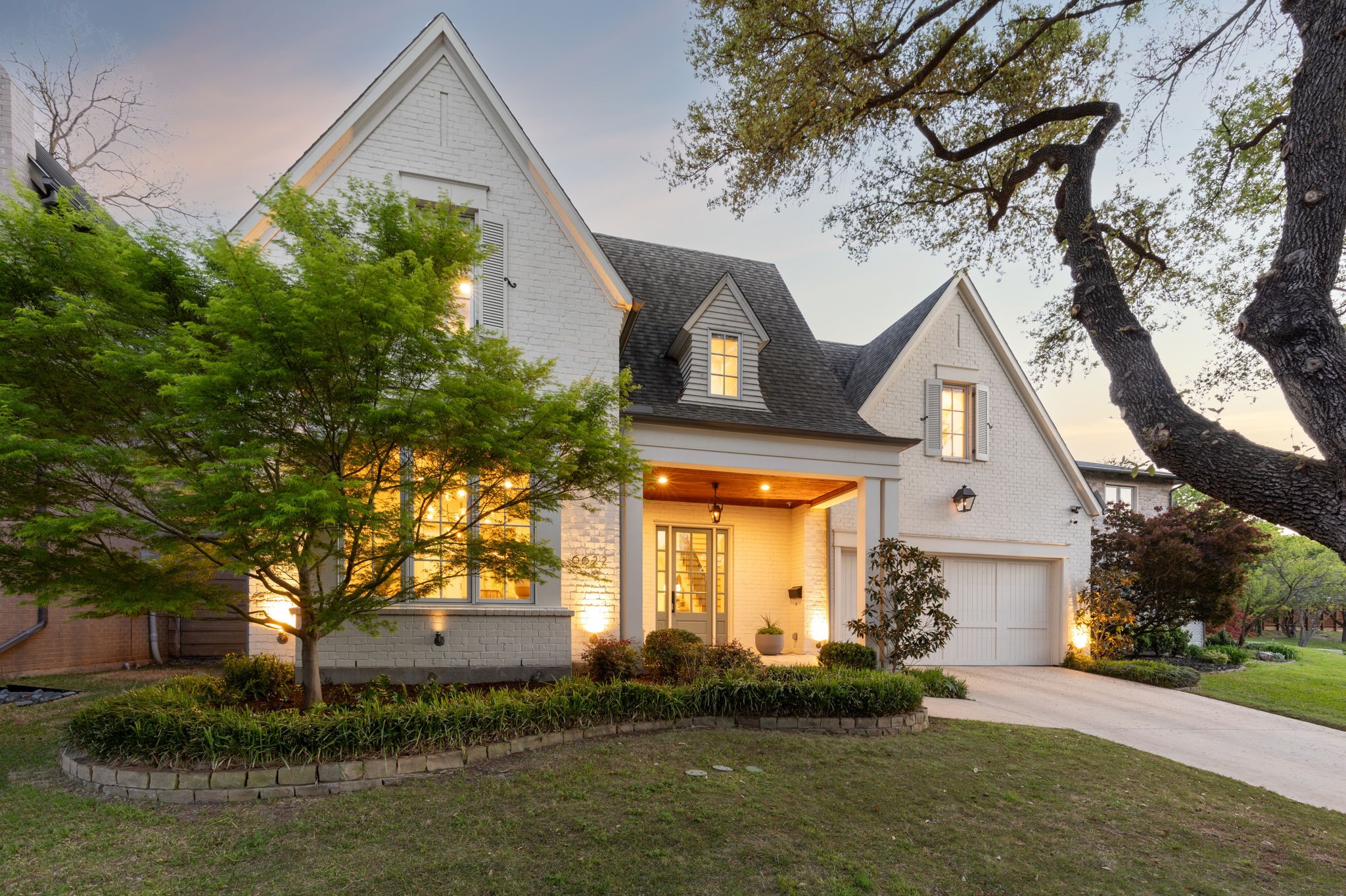 6622 Blue Valley Lane Dallas TX 75214