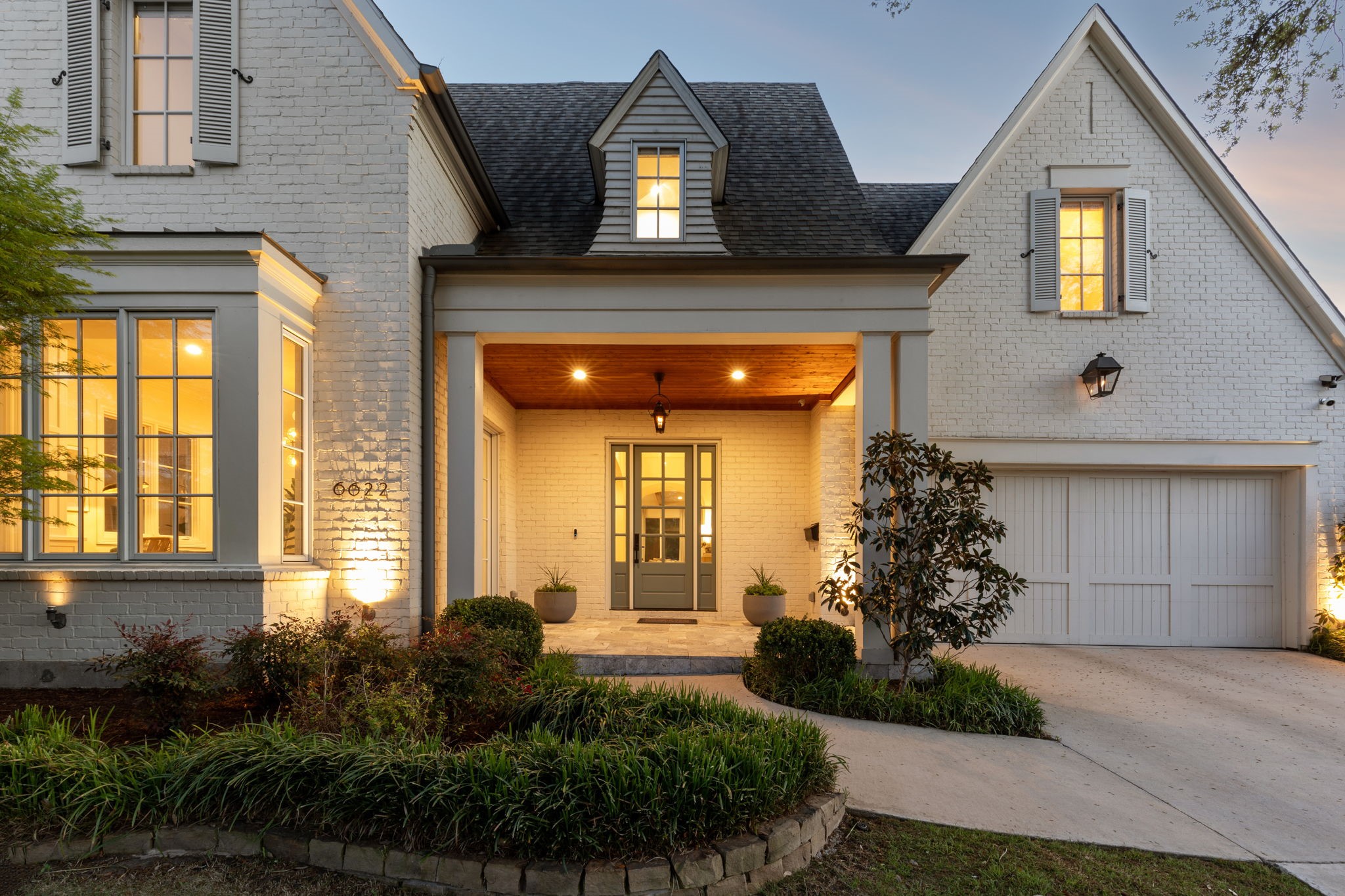 6622 Blue Valley Lane Dallas TX 75214