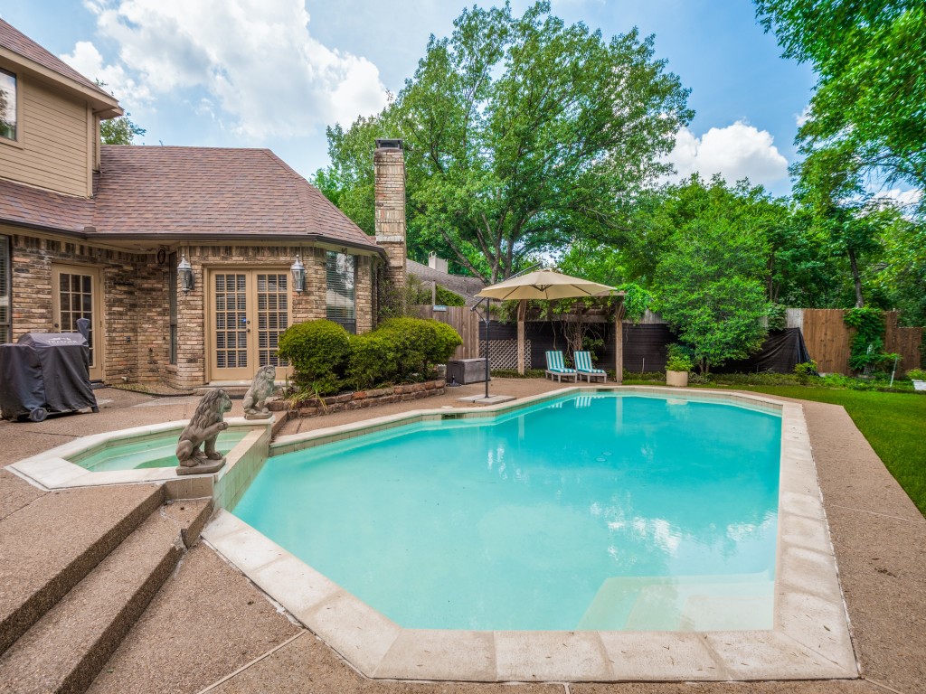 18703 Rembrandt Terrace Dallas TX 75287