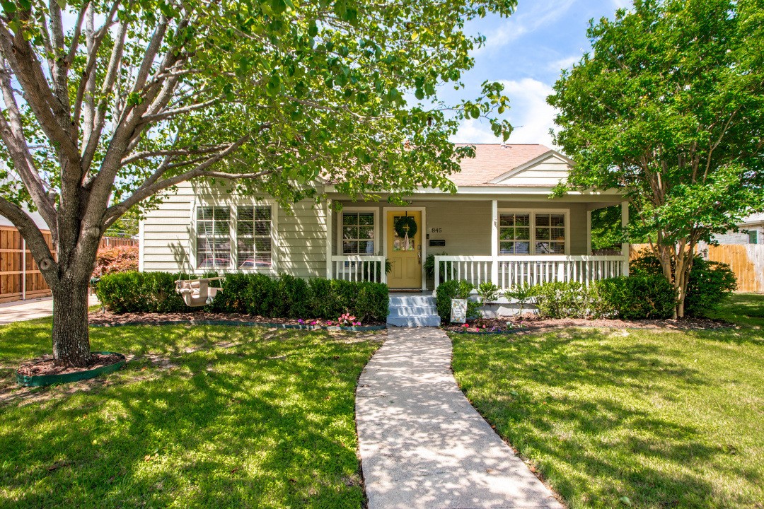 845 Springbrook Drive Fort Worth TX 76107