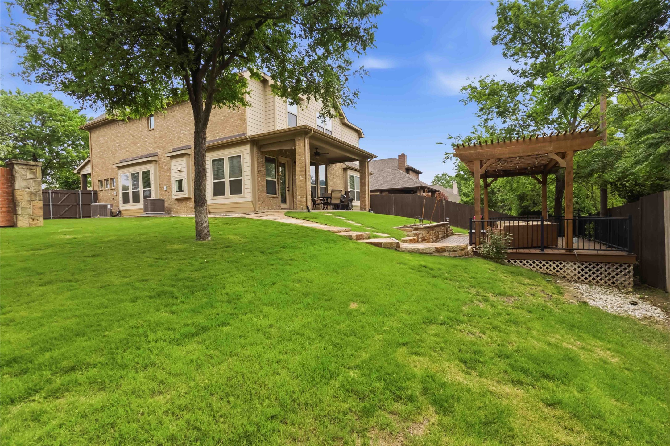 12102 Jackson Creek Drive Dallas TX 75243