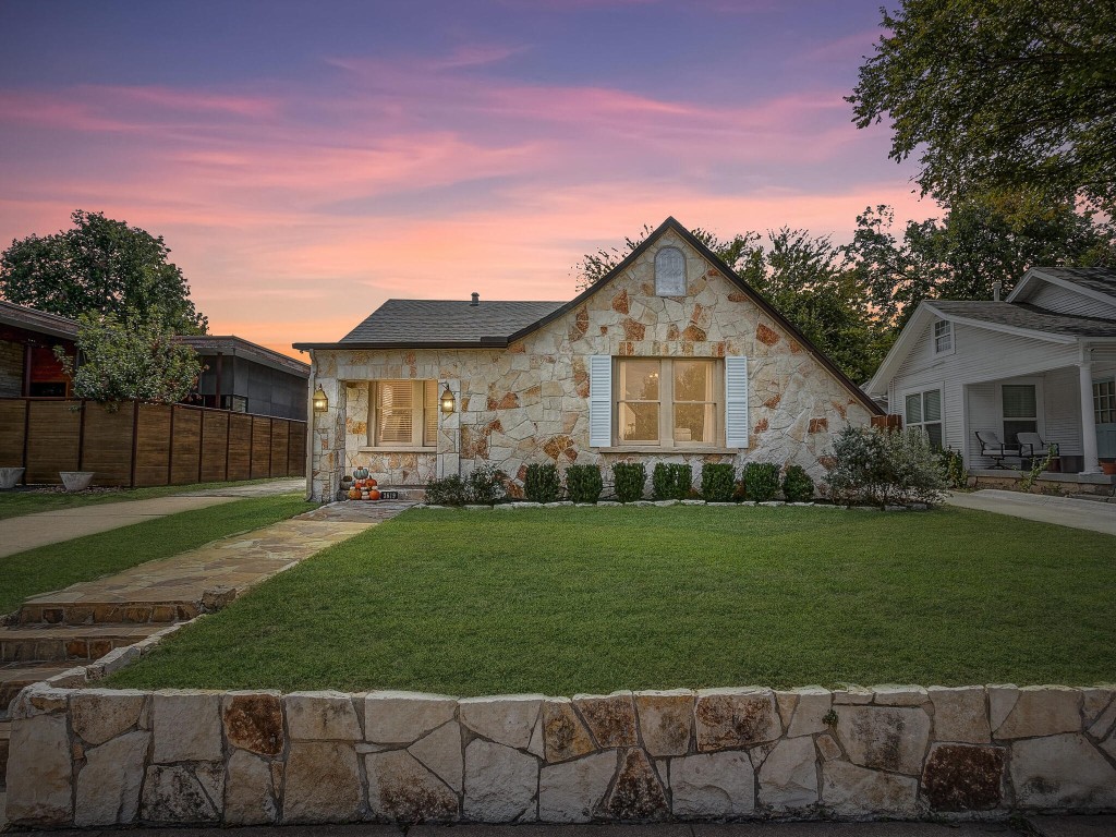 3819 W 5th Street Fort Worth TX 76107
