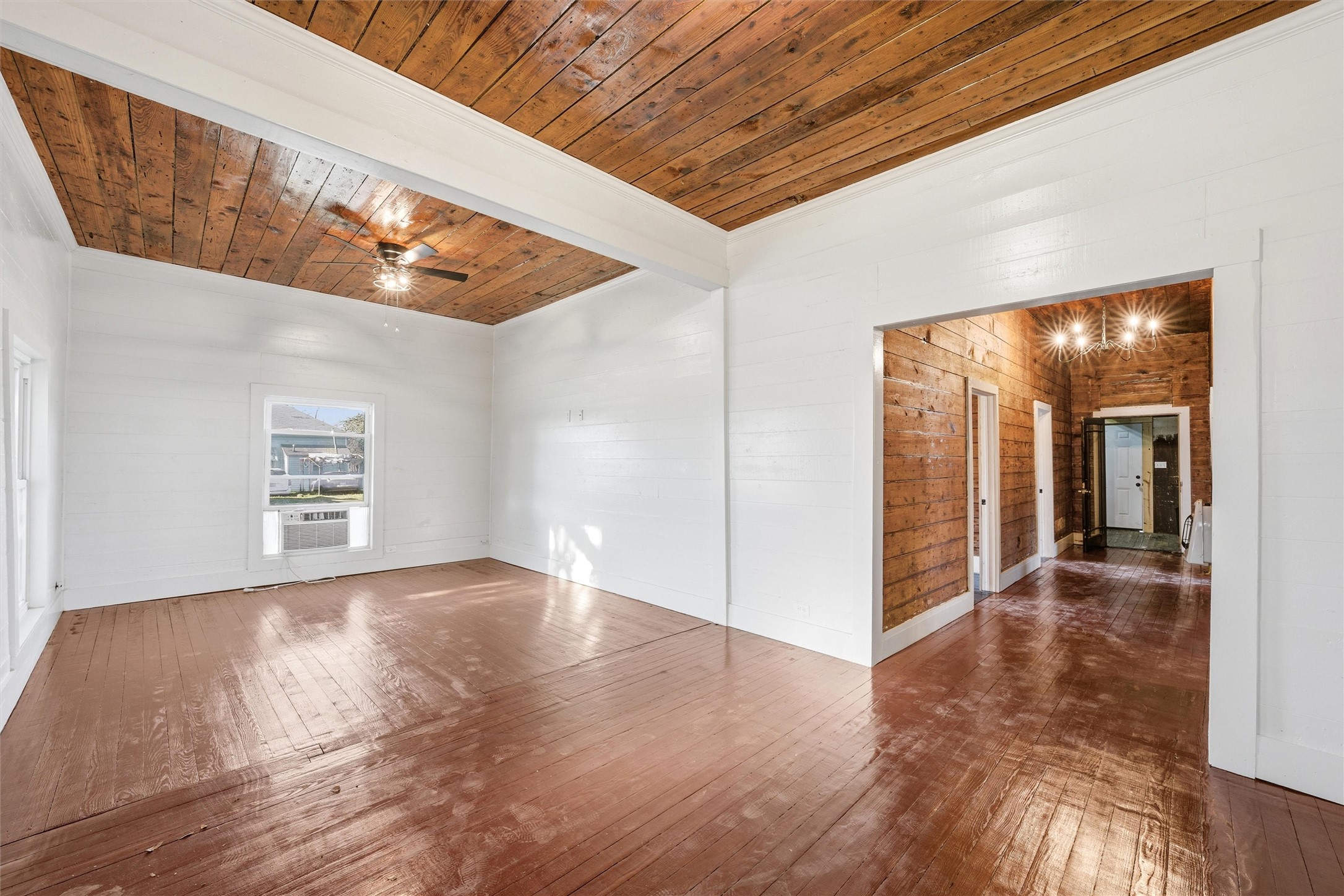 602 Cedar Street Lott TX 76656