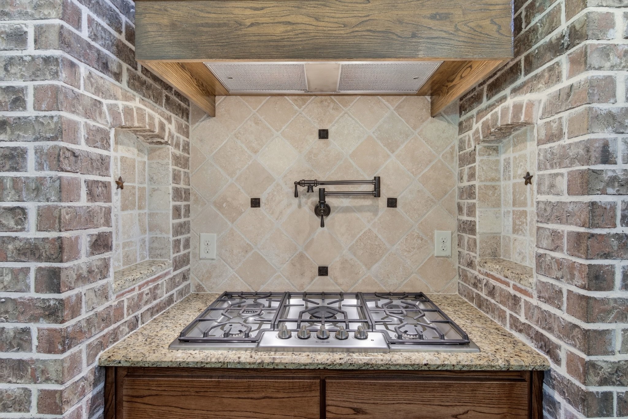 3908 Chapel Court Double Oak TX 75028