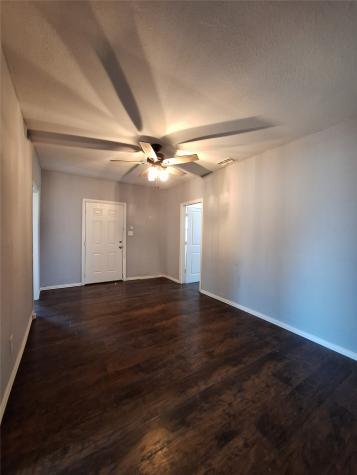 3913 Lee Street Greenville TX 75401
