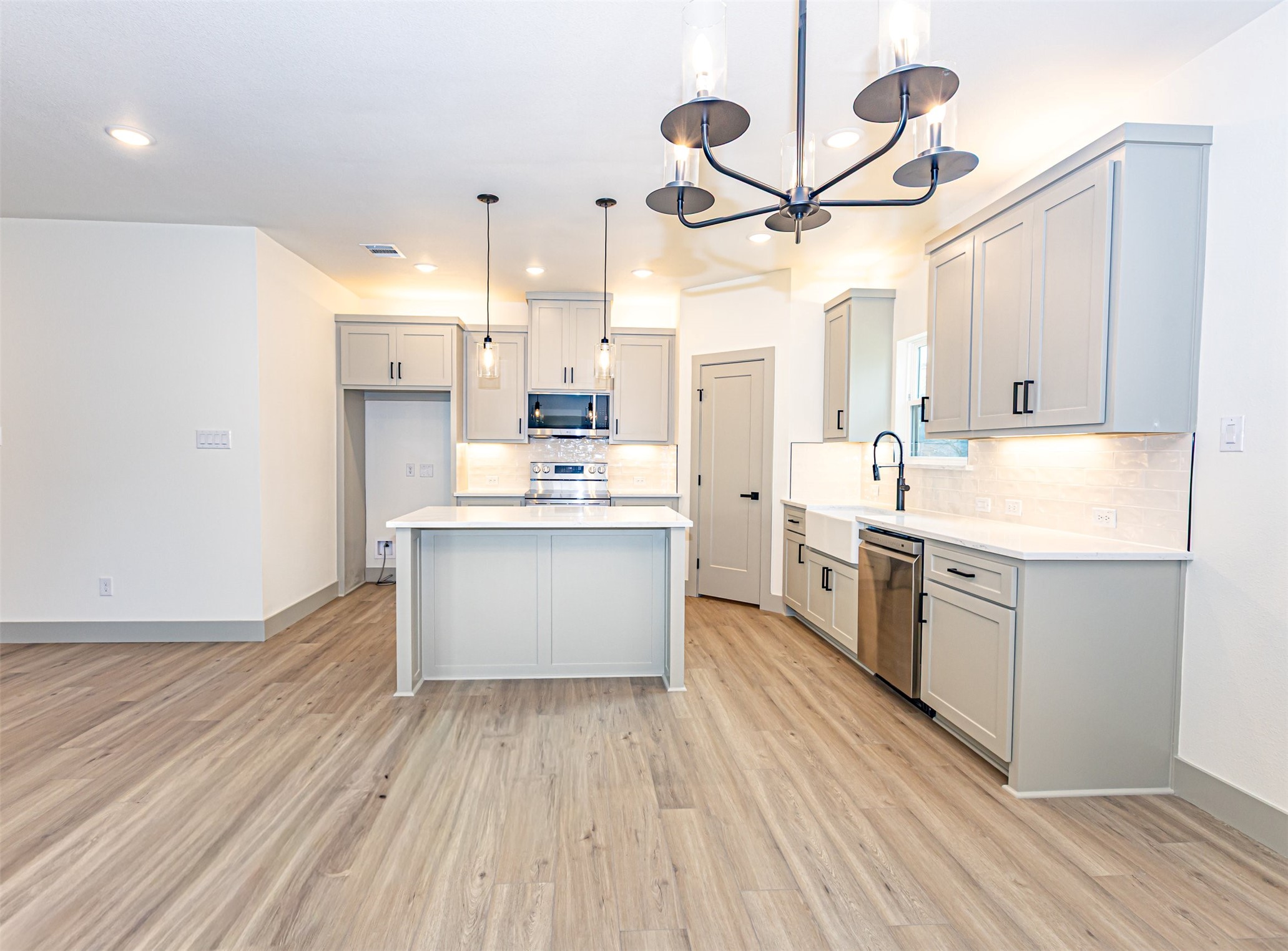 201 Grandview Street Cleburne TX 76031