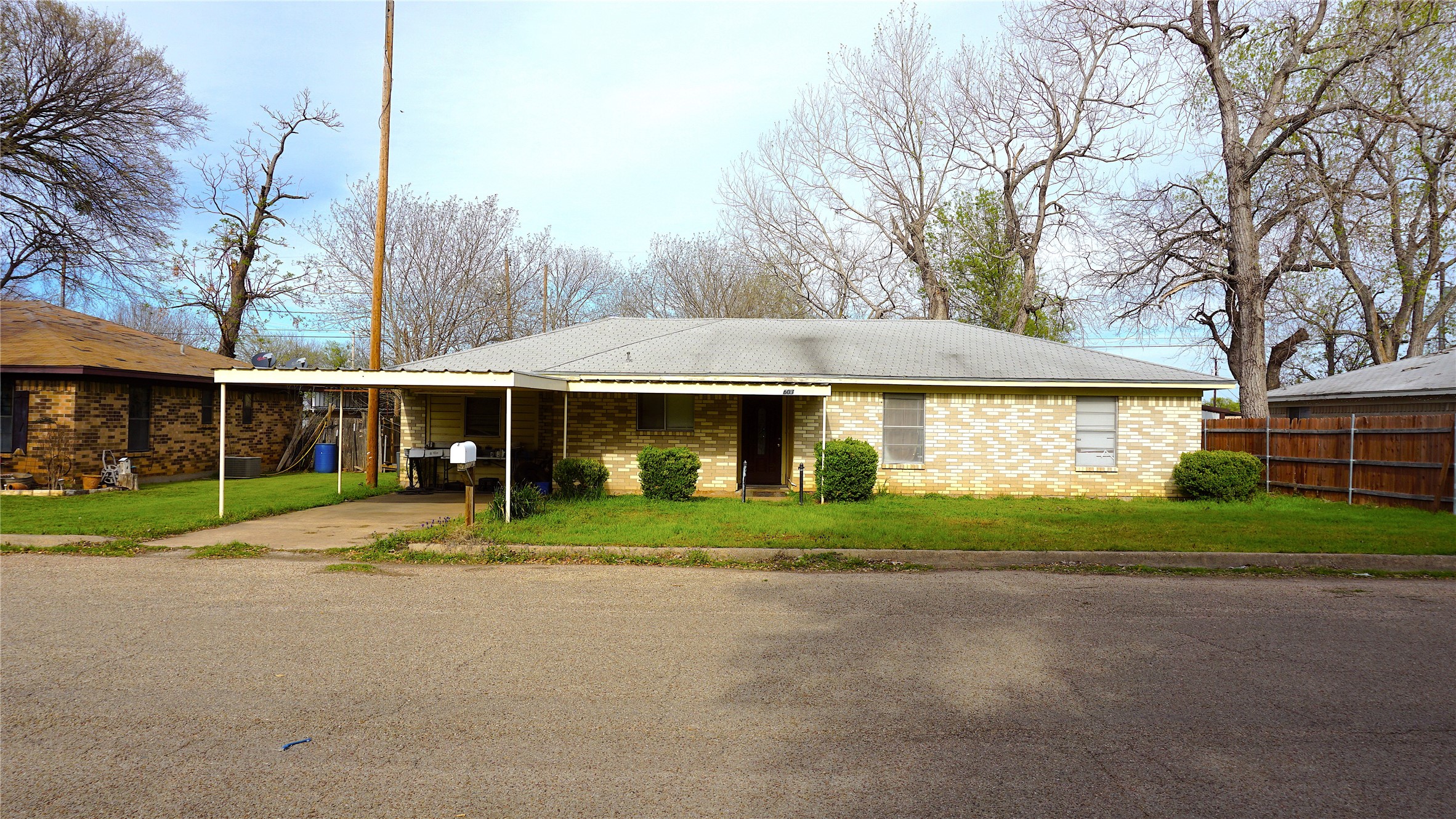 603 S Brazos Street Whitney TX 76692