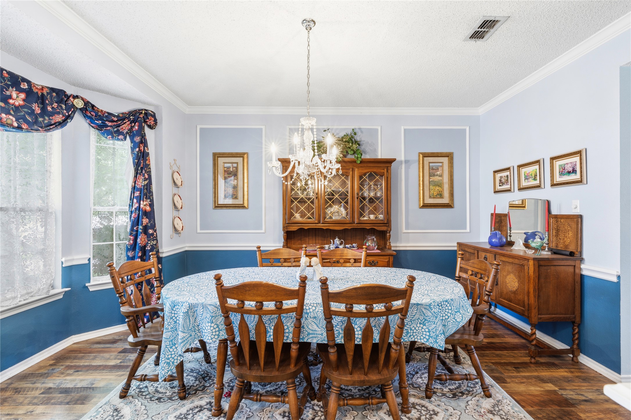 7604 Oak Knoll Drive North Richland Hills TX 76182
