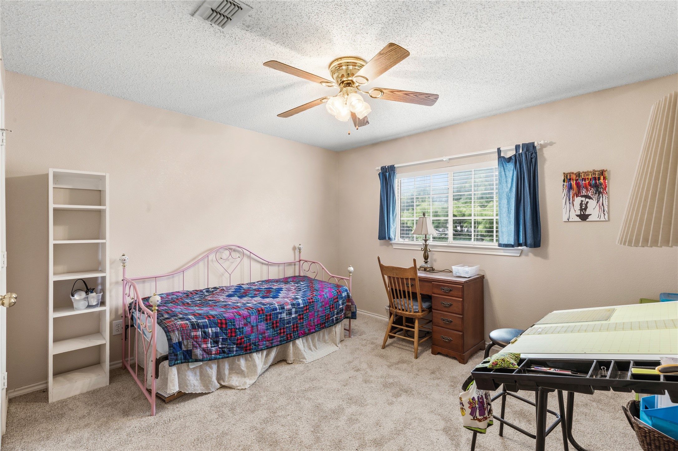 7604 Oak Knoll Drive North Richland Hills TX 76182