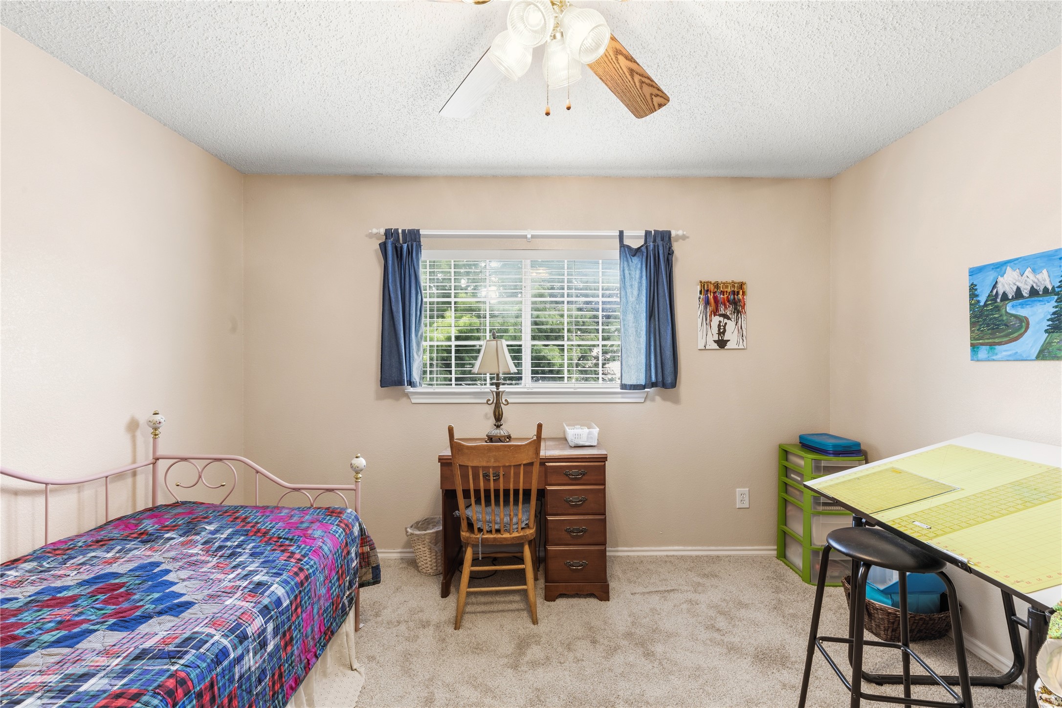 7604 Oak Knoll Drive North Richland Hills TX 76182