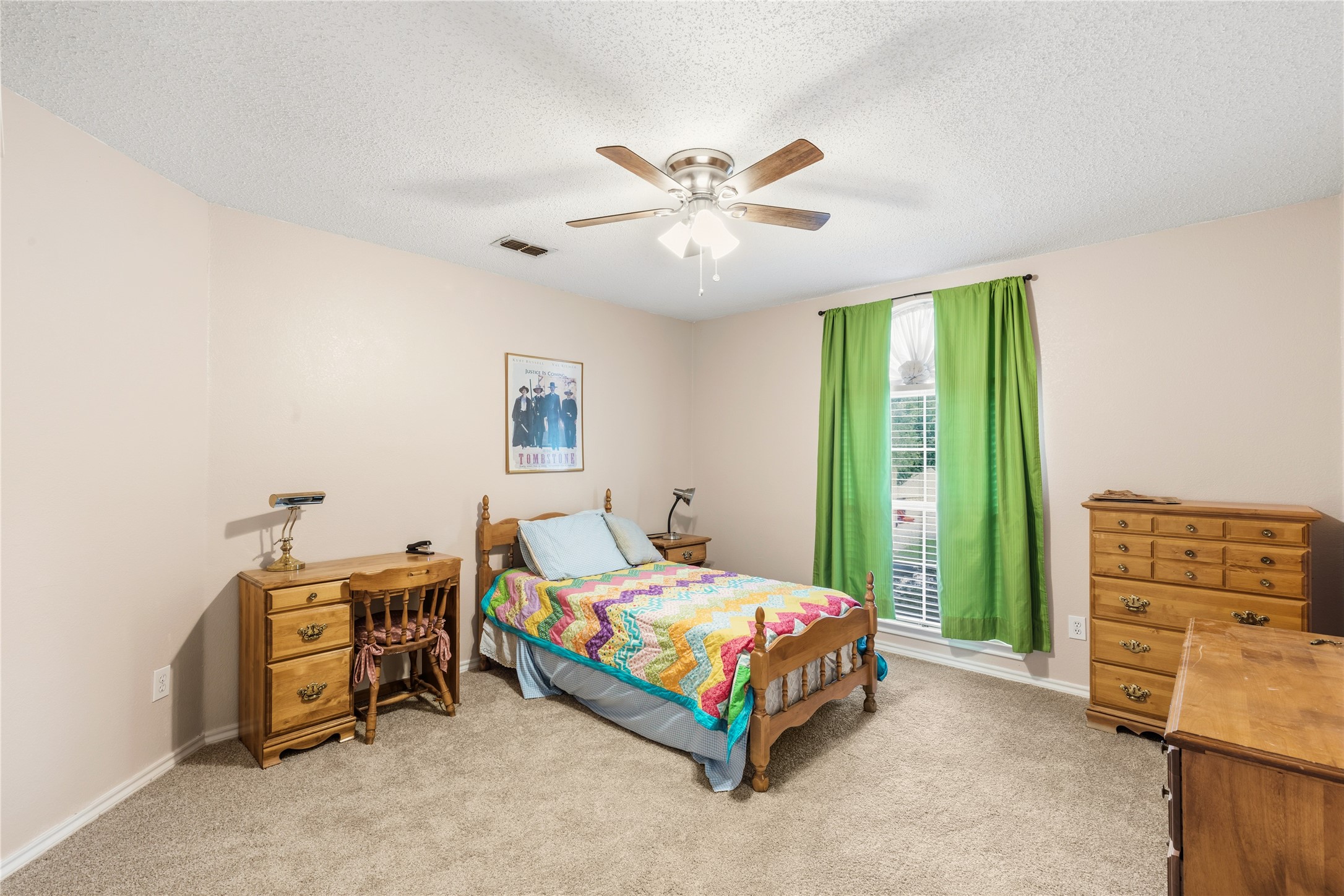 7604 Oak Knoll Drive North Richland Hills TX 76182