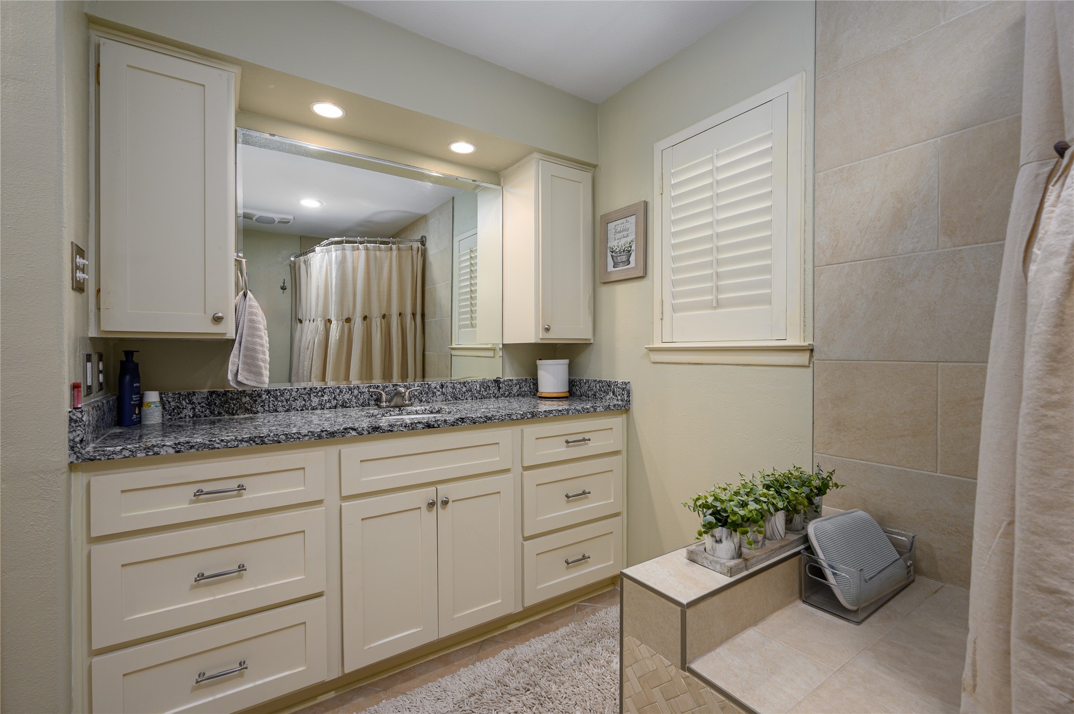 1649 Crescent Drive Sherman TX 75092