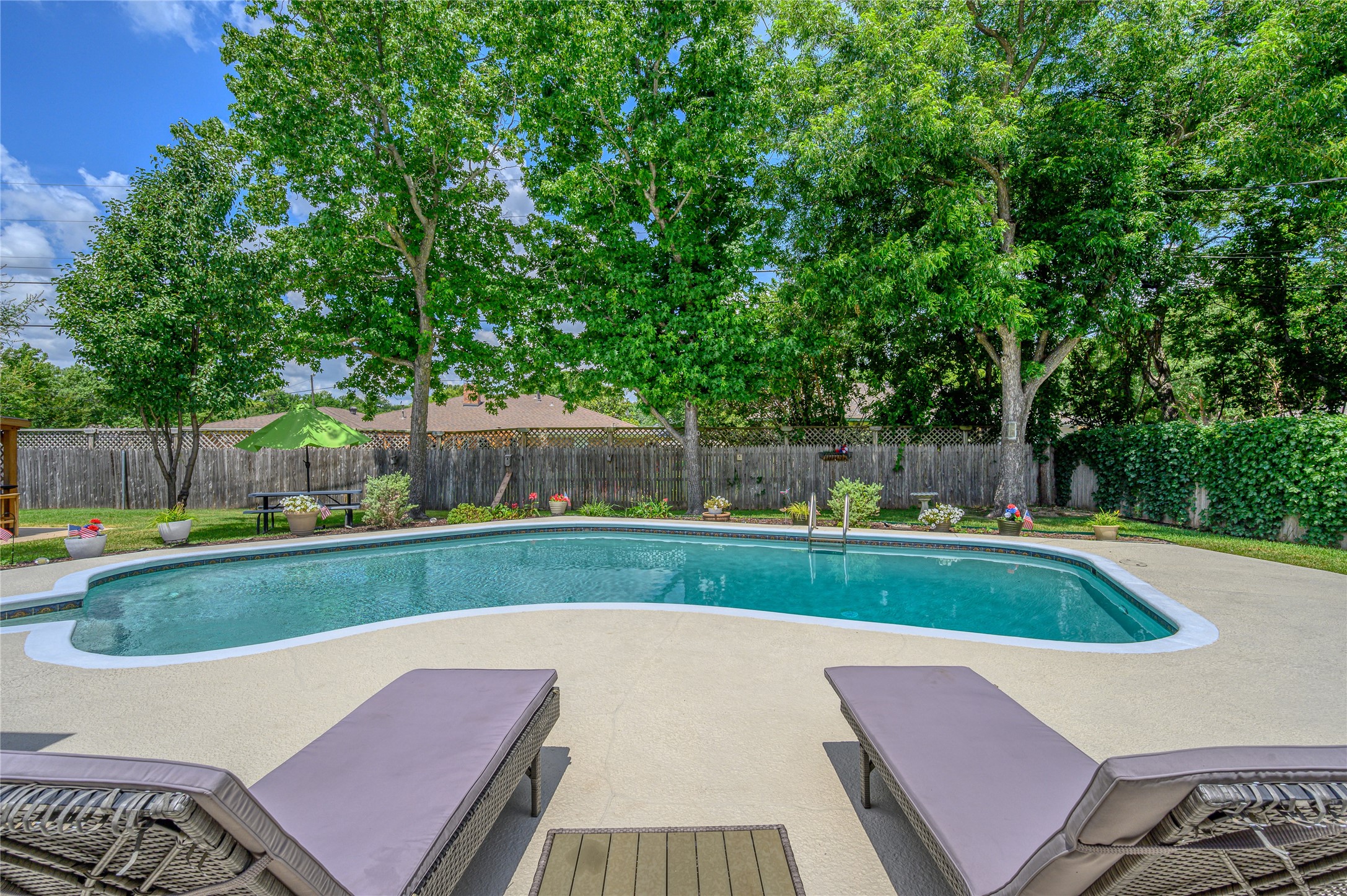 1649 Crescent Drive Sherman TX 75092