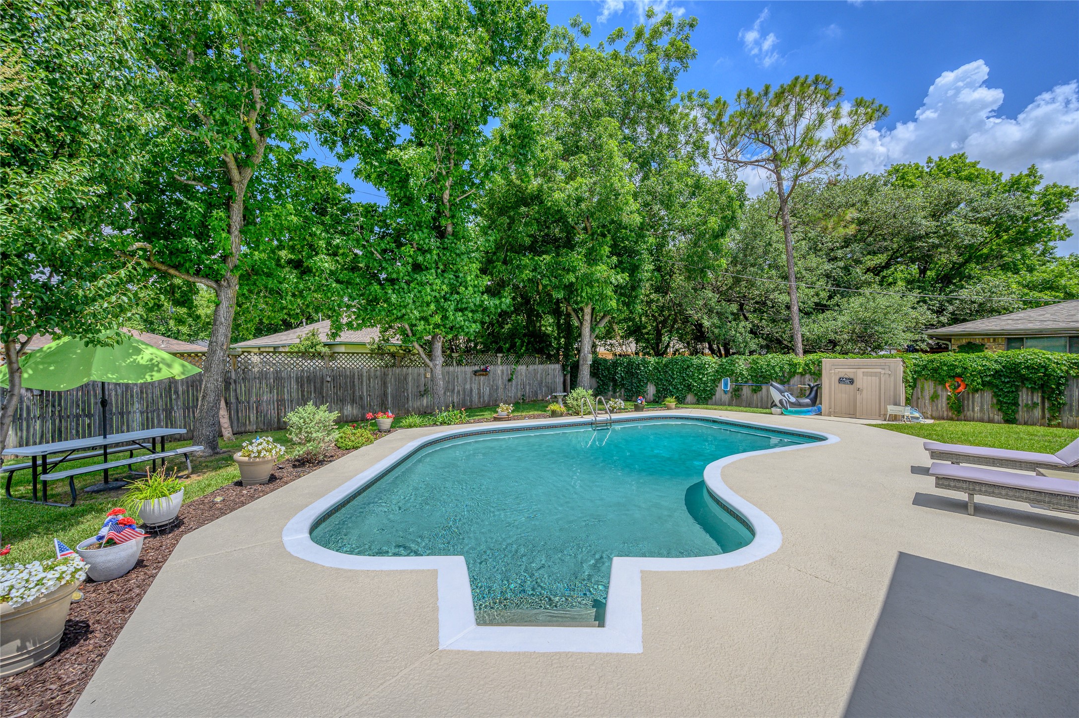 1649 Crescent Drive Sherman TX 75092