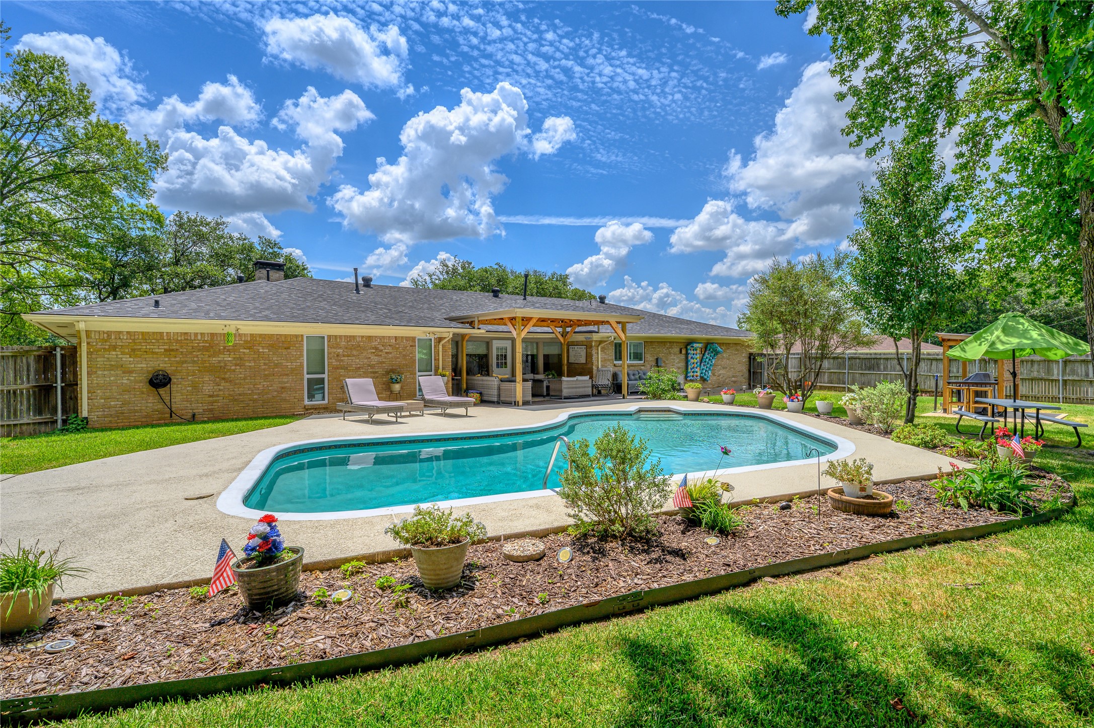 1649 Crescent Drive Sherman TX 75092