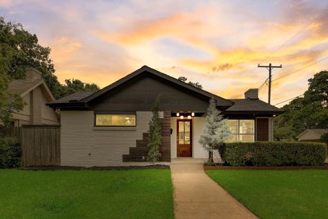 2500 Goldenrod Avenue Fort Worth TX 76111