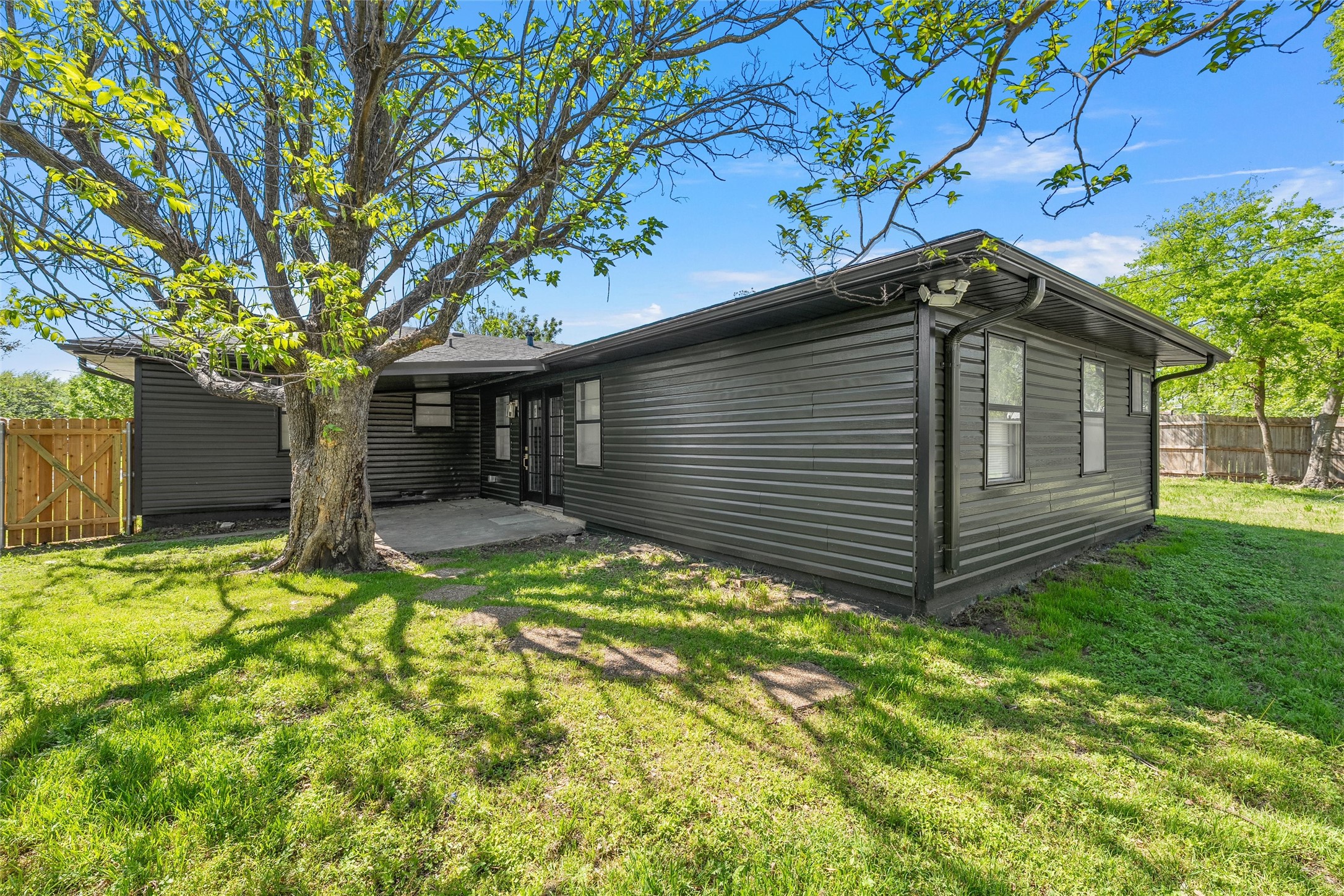 535 N Stefka Drive Robinson TX 76706